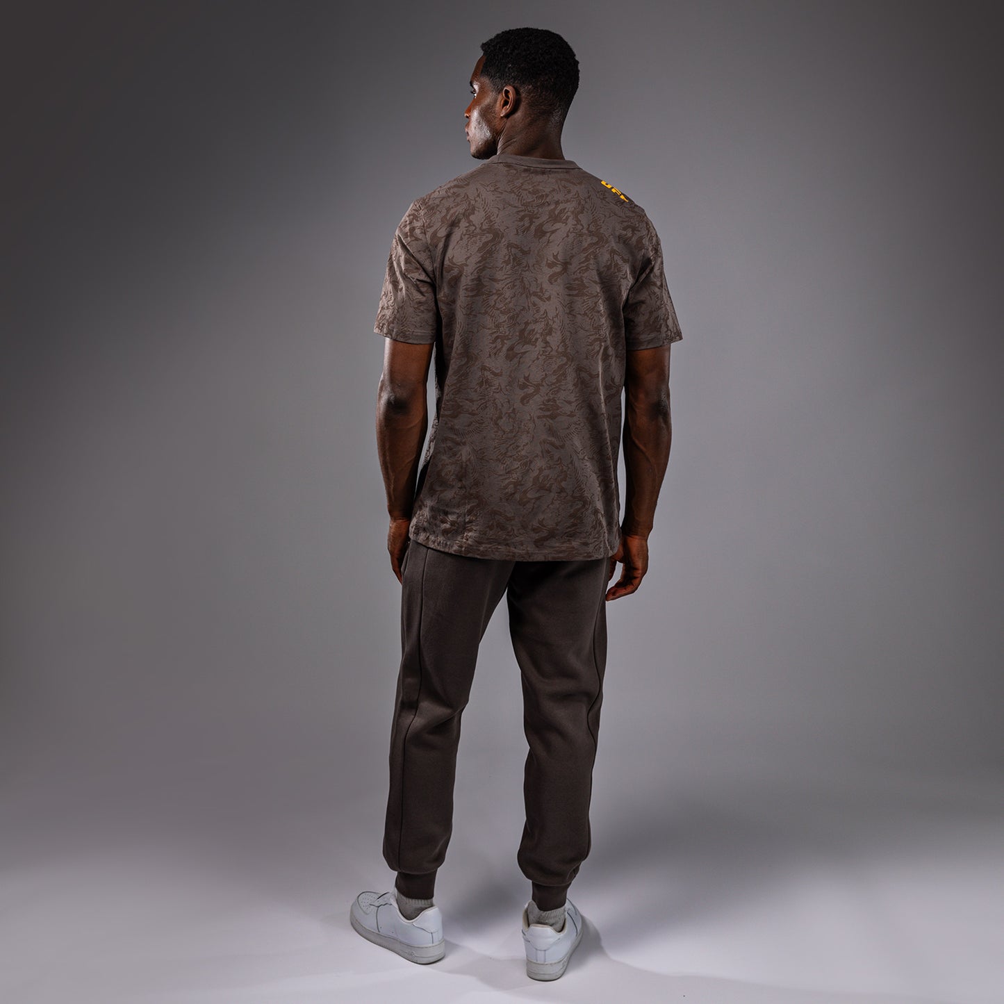 UFC Fusion by Venum Fight Week Men’s Short Sleeve T-Shirt - Earthen Brown