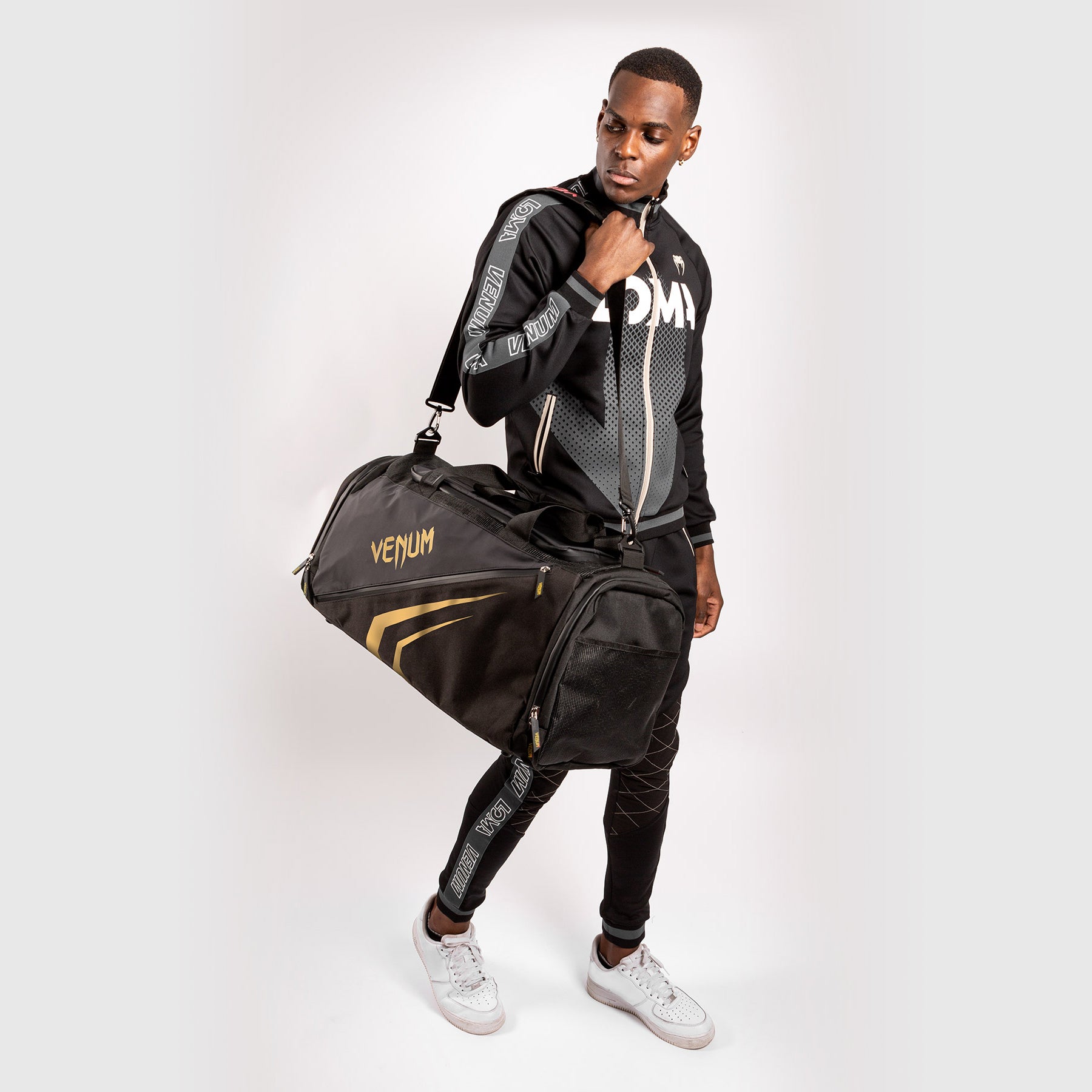 VENUM ブラック トートバッグ Venum Connect XL Duffle Bag - Black - Venum