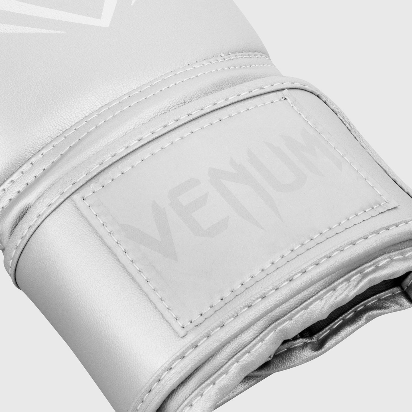 Venum Contender Boxing Gloves - Silver/Silver