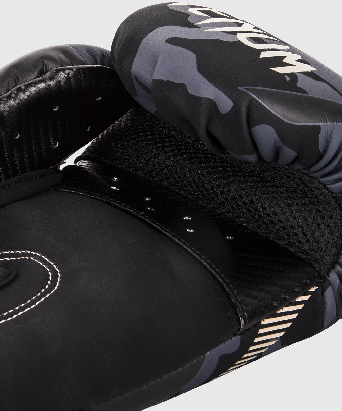 Venum Impact Boxing Gloves - Dark Camo/Sand
