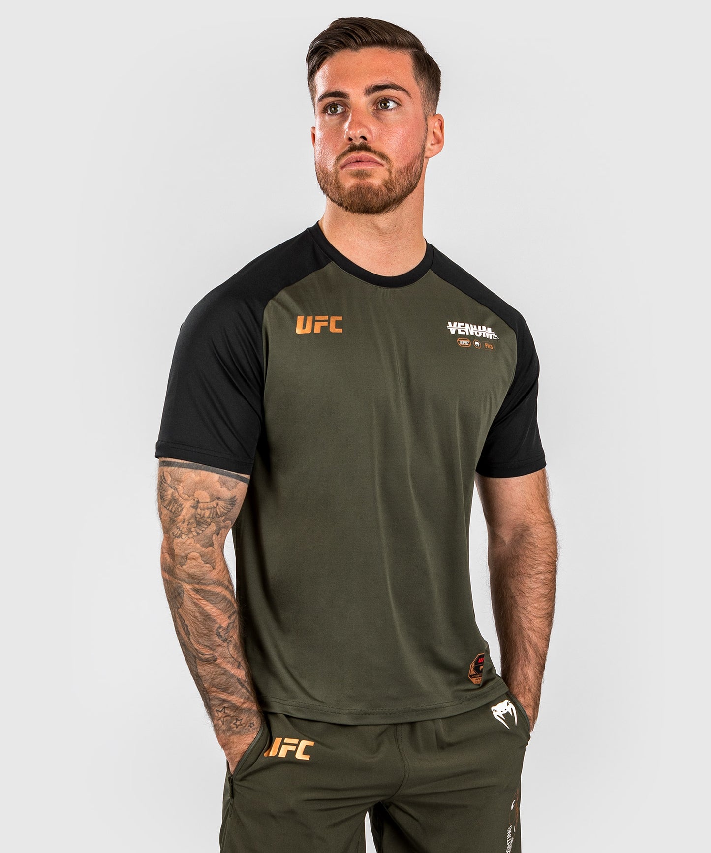 UFC Adrenaline by Venum Fight Week Men’s Dry-tech T-shirt - Khaki/Bronze
