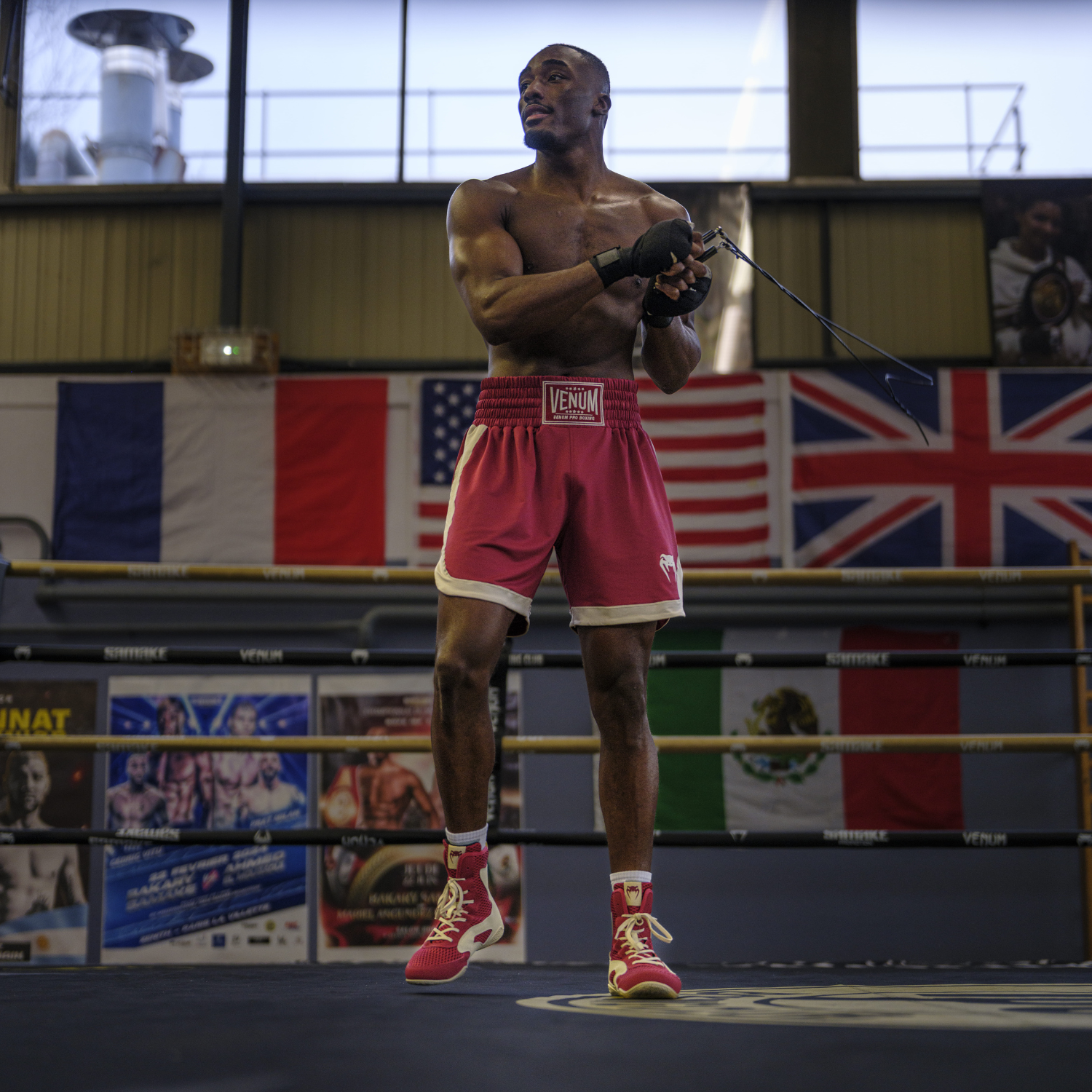 Venum Classic Boxing Shorts – Ruby Red/Ivory  product-type_Boxing shorts Venum