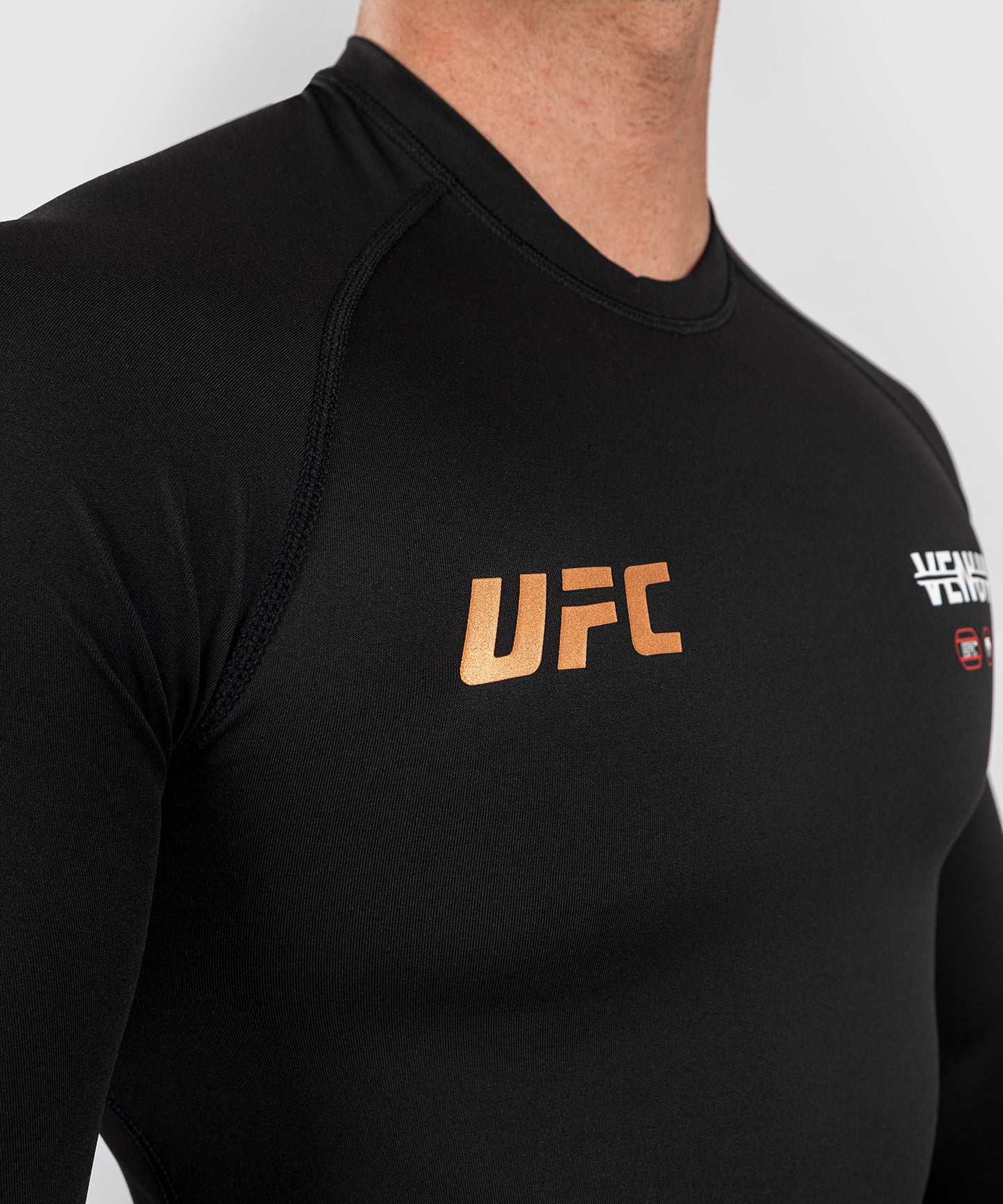 Venum UFC Authentic Fight Week Men Performance Long Sleeve Rashguard Noir