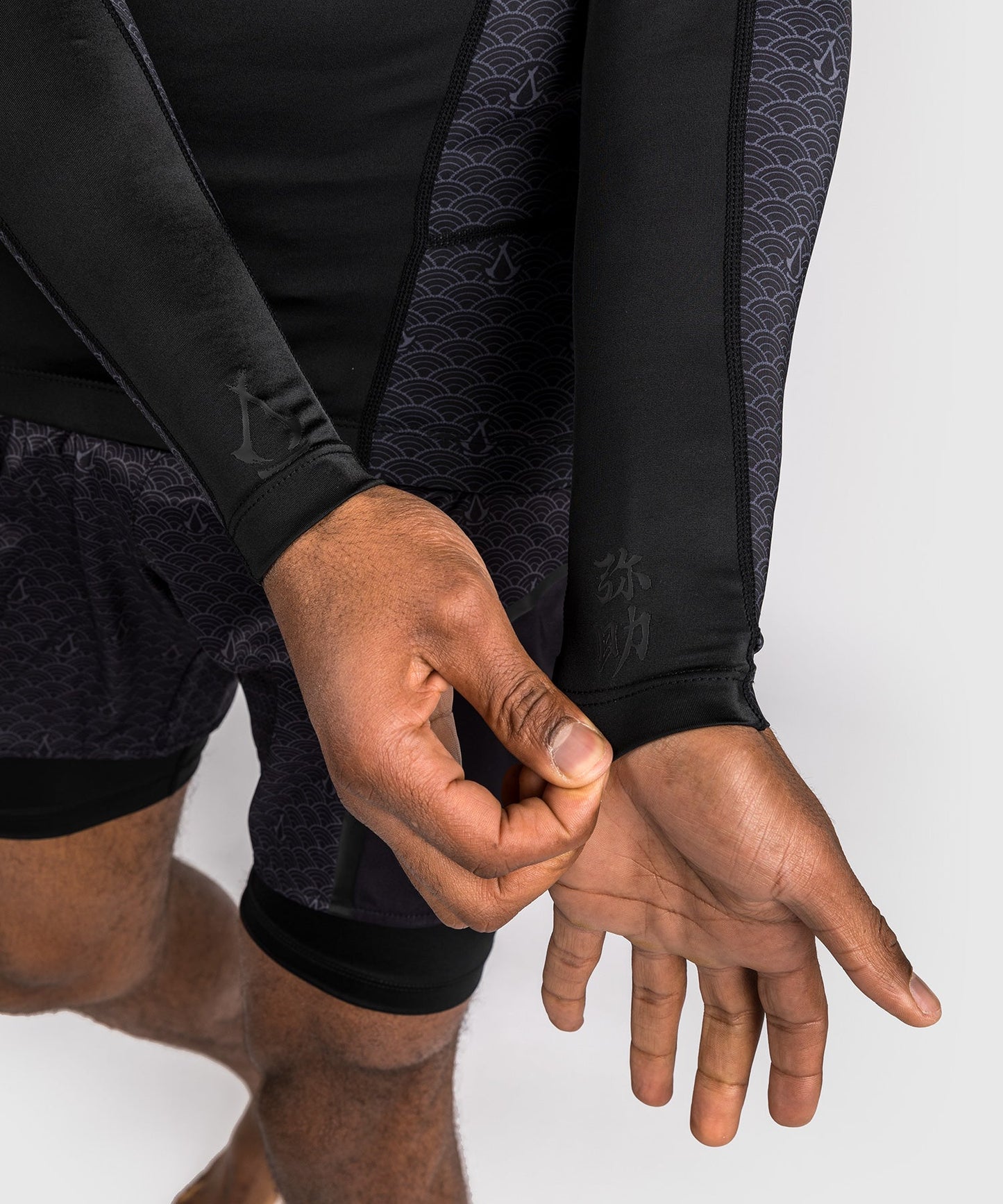 Venum x Assassin's Creed Shadows Rashguard Long Sleeve - Black