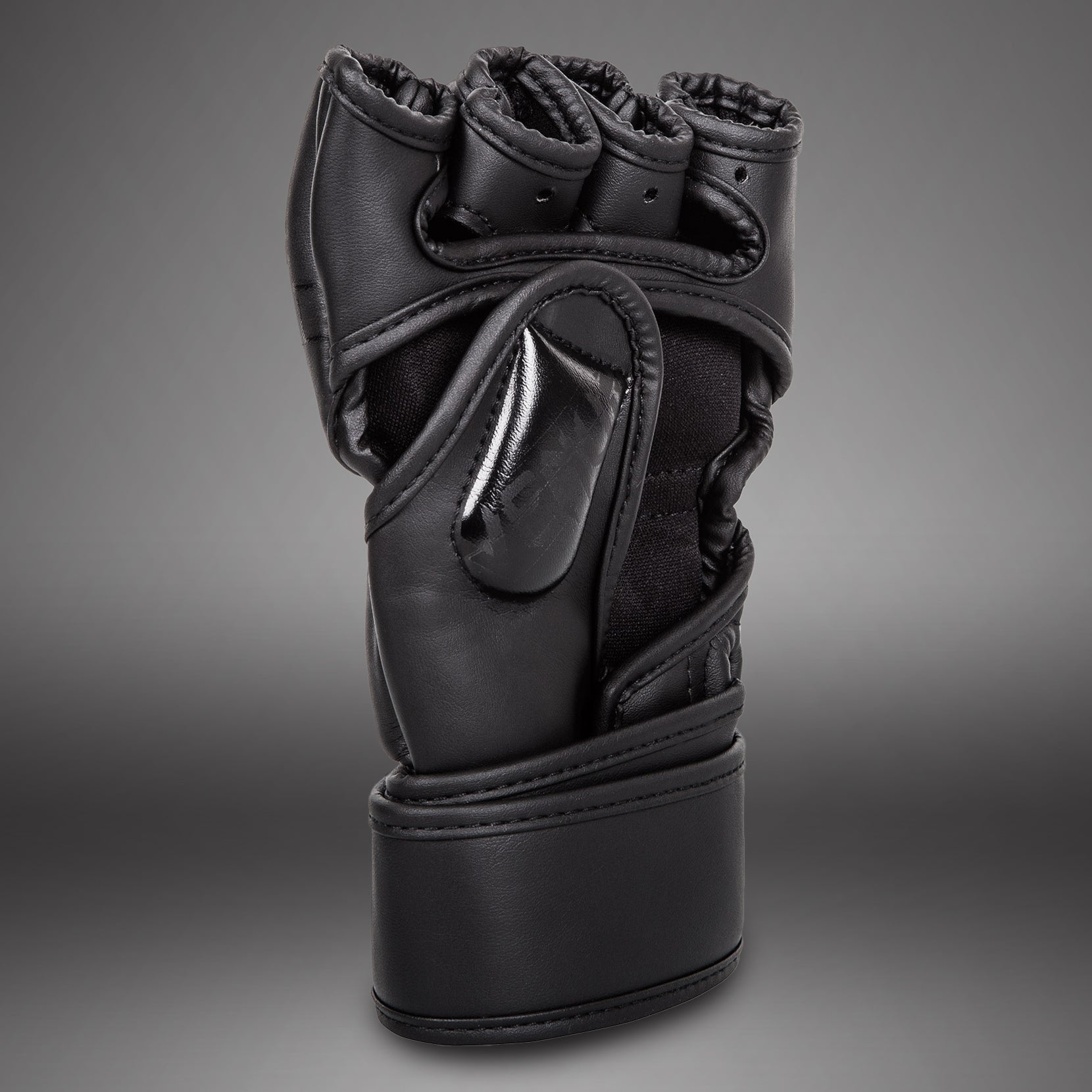 Venum Undisputed 2.0 MMA Gloves - Matte/Black - Venum