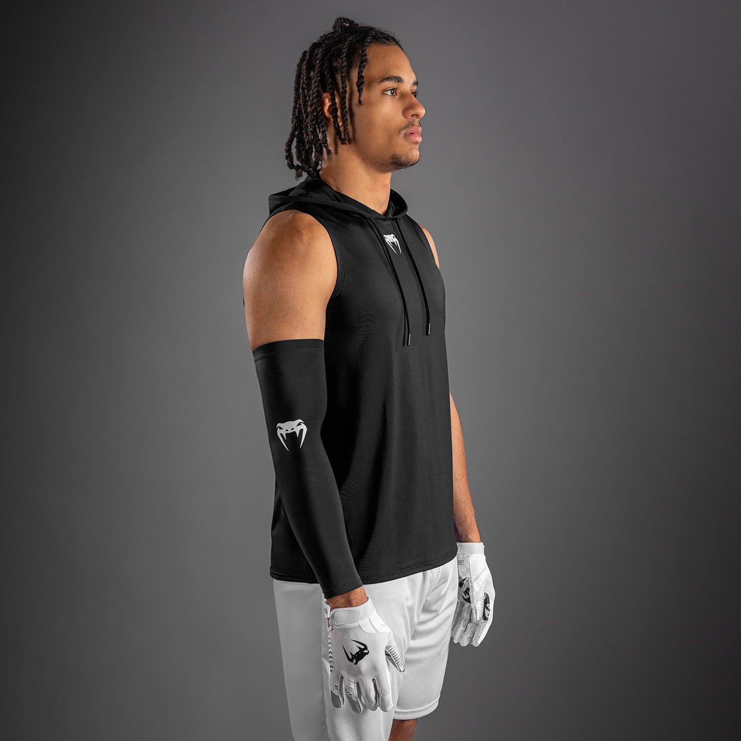 Venum Elite Sleeveless Dry-Tech Hoodie - Black