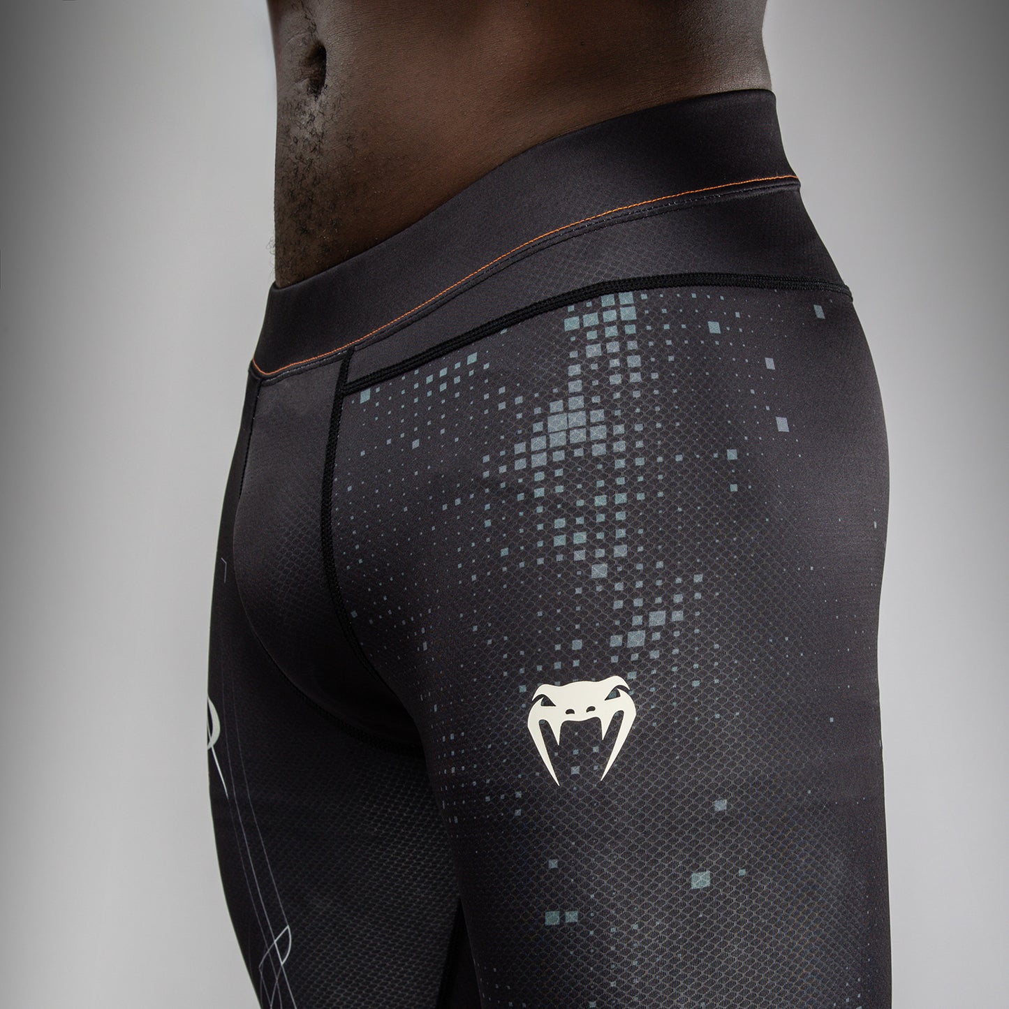 Venum Eclipse Spats - Black/Ivory