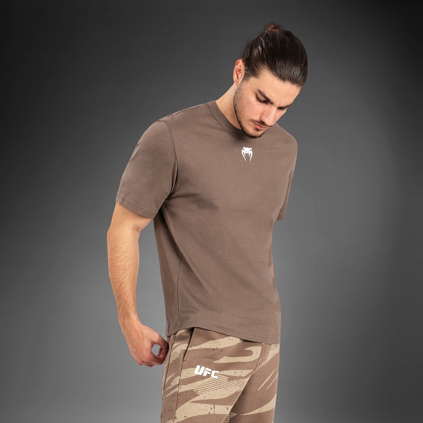 UFC Adrenaline by Venum Fight Week Men’s Short Sleeve T-shirt - Bronze