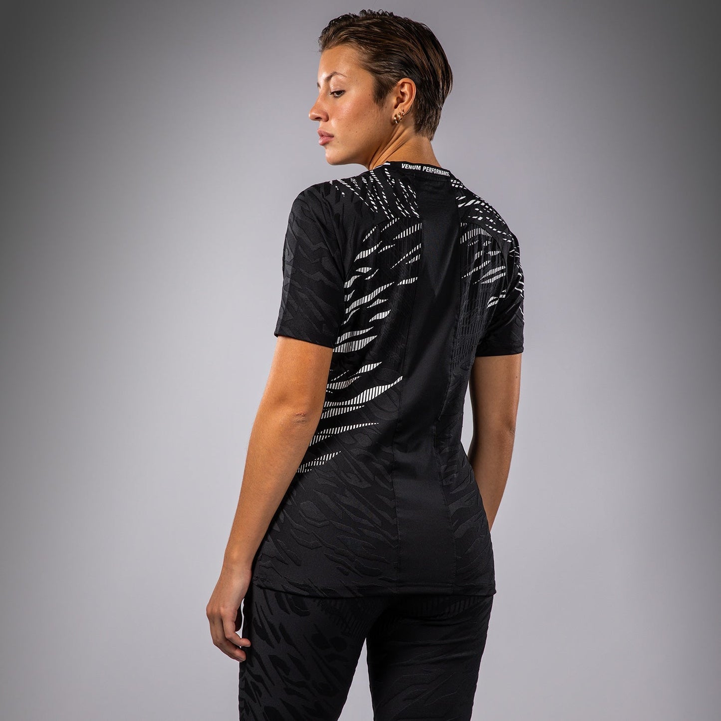 UFC Fusion by Venum Authentic Fight Night Women’s Walkout Jersey - Black