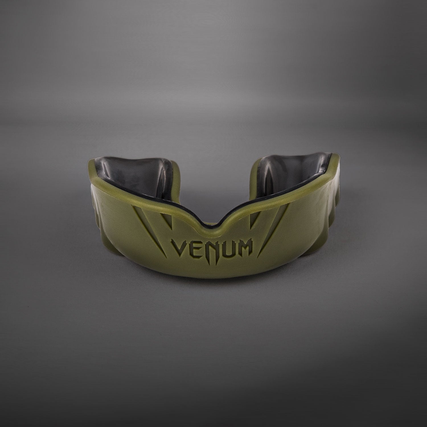 Venum Challenger Mouthguard – Khaki/Black, One Size Fits Most For Training & Sparring