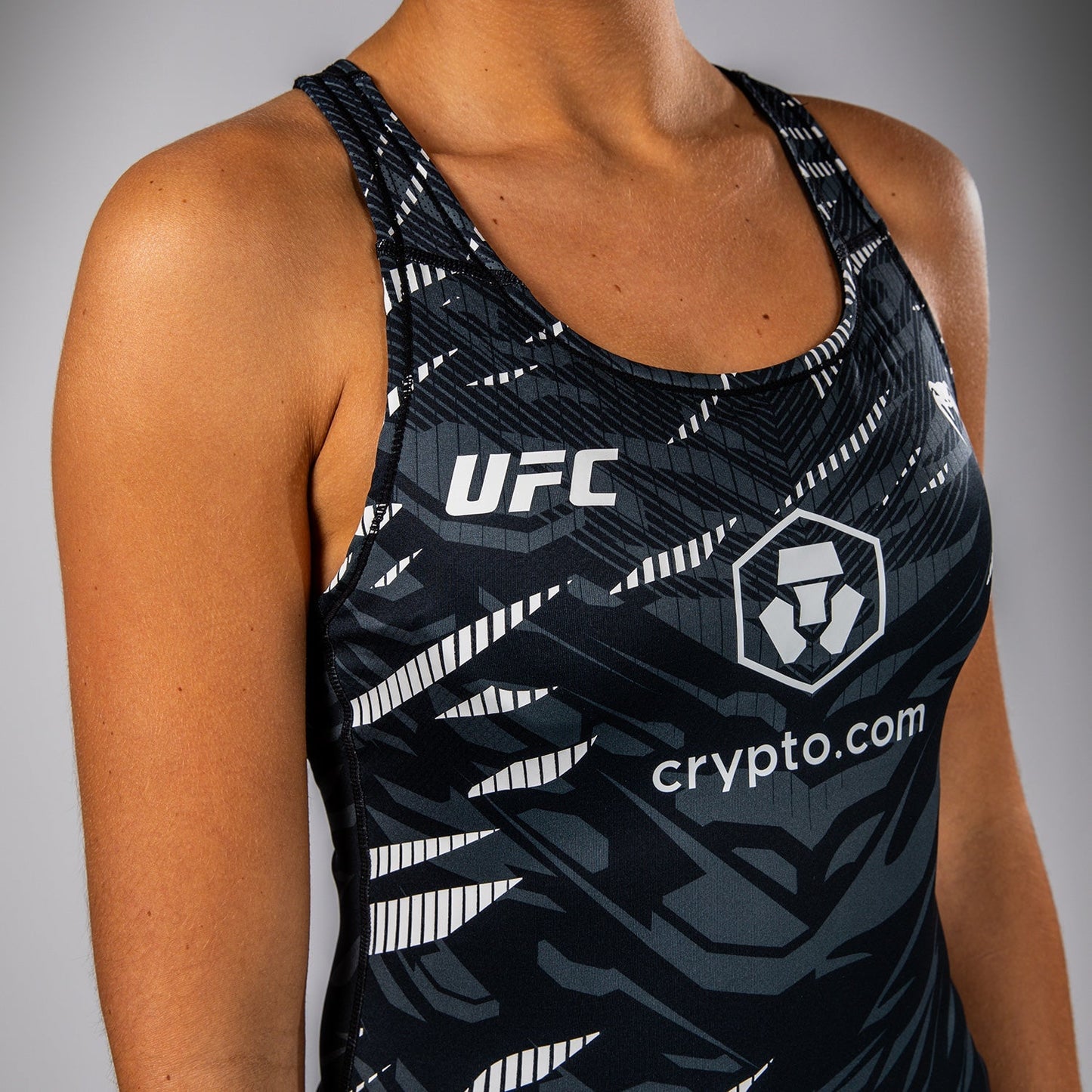 UFC Fusion by Venum Authentic Fight Night Women’s Fitted Tank With Shelf Bra - Black