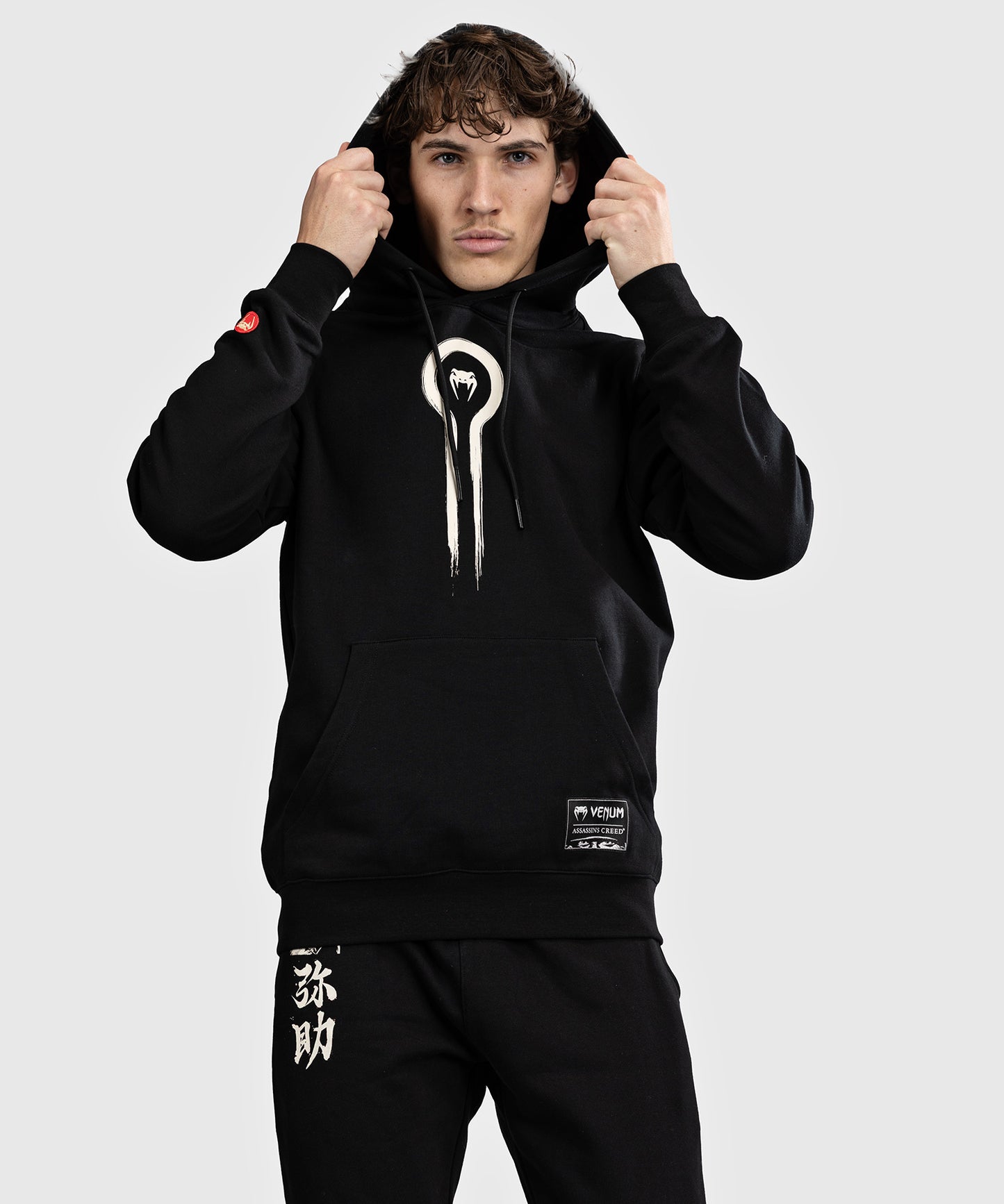 Venum x Assassin's Creed Shadows Hoodie - Black