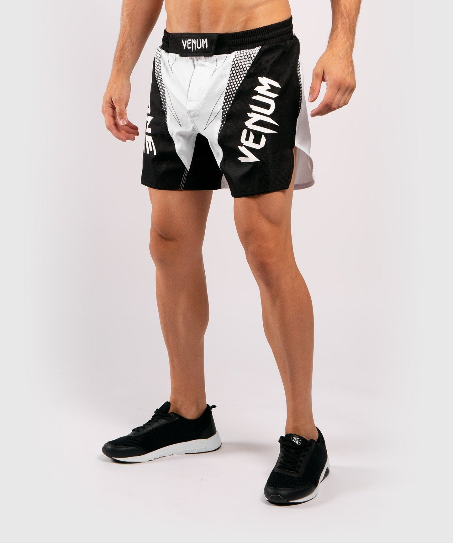 Venum x ONE FC Fightshorts - White/Black