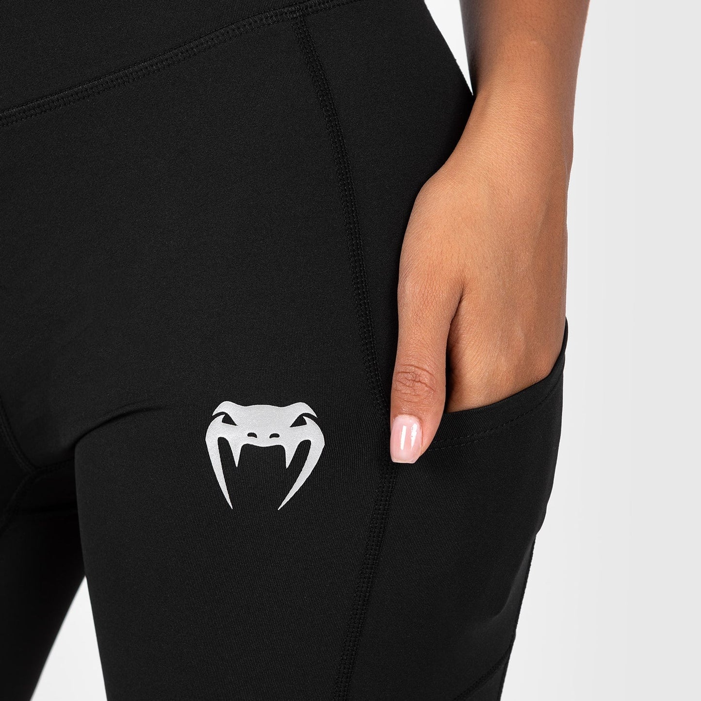 UFC Performance Institute 2.0 Women’s Performance Tight - Black/Red