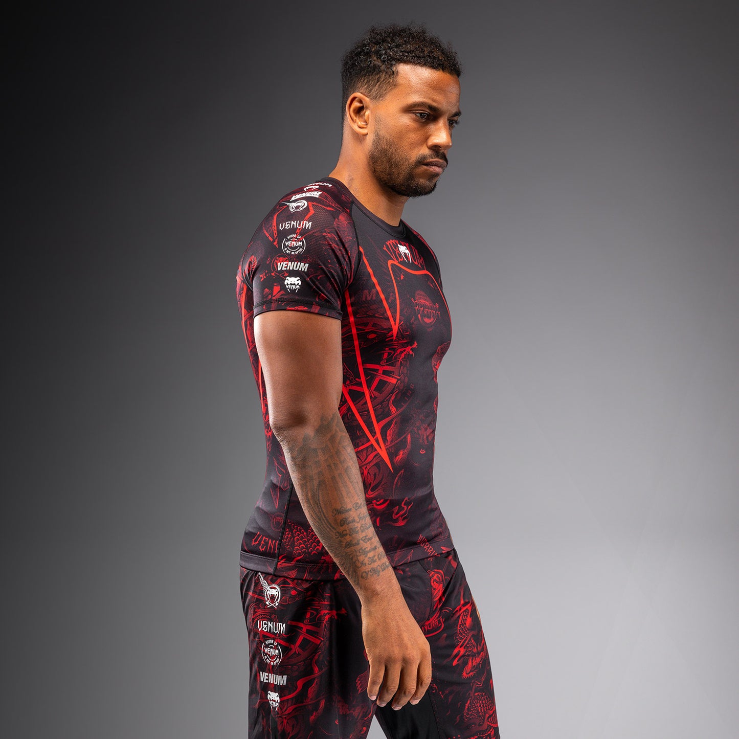 Venum 20th Anniversary Short Sleeve Rashguard - Black/Red