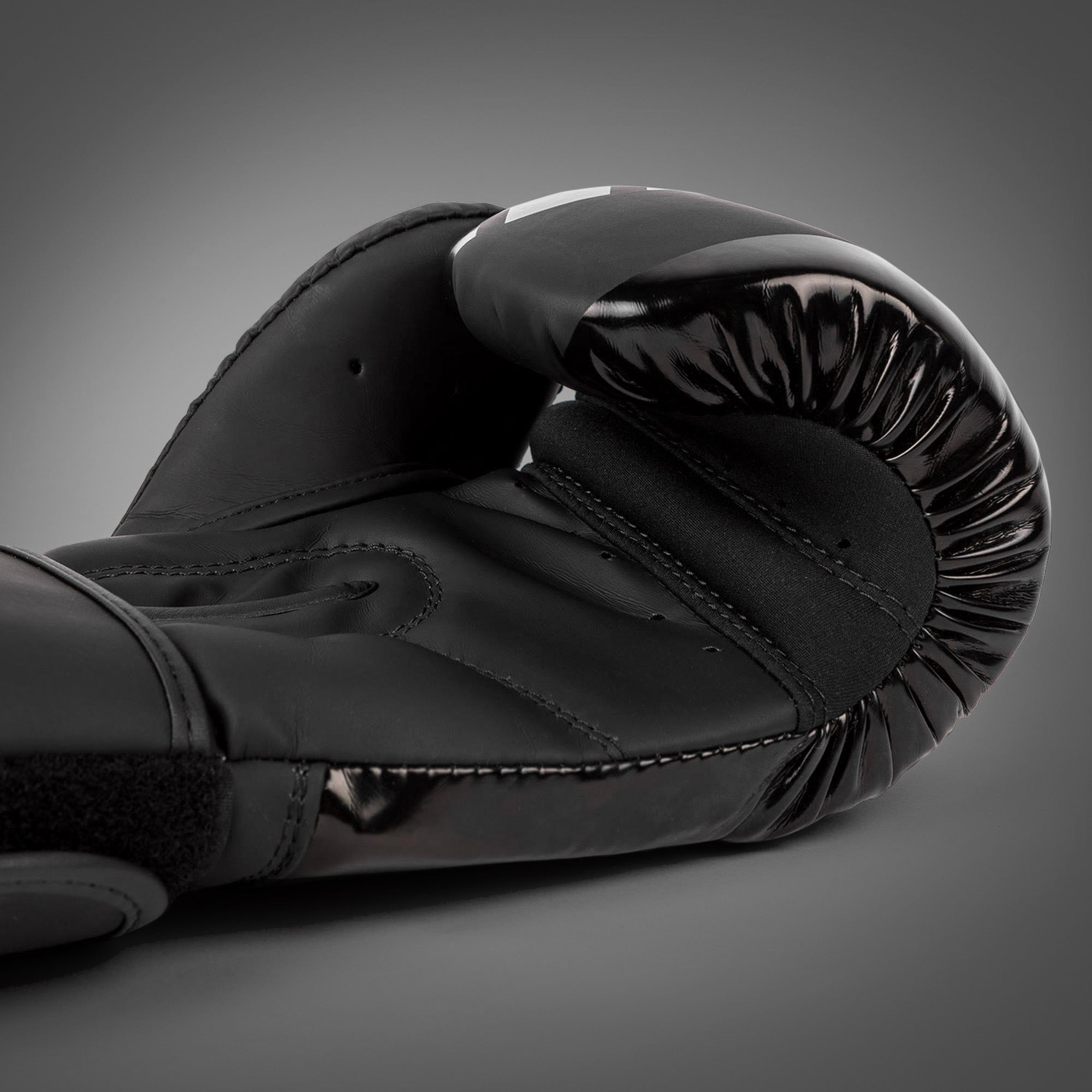Venum Challenger 3.0 Shockwave Boxing Gloves - Black - Venum