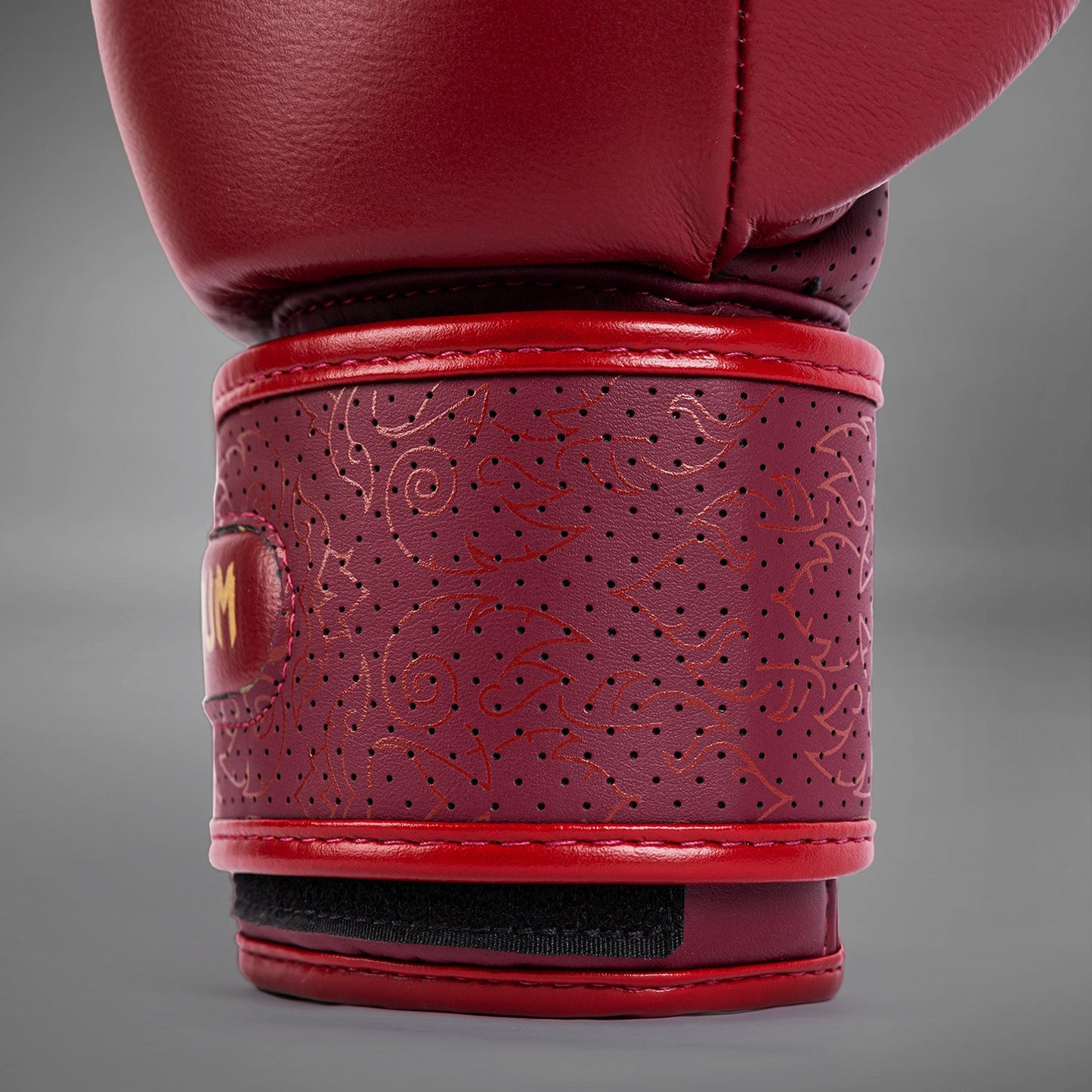Venum Power 2.0 Boxing Gloves - Burgundy/Black