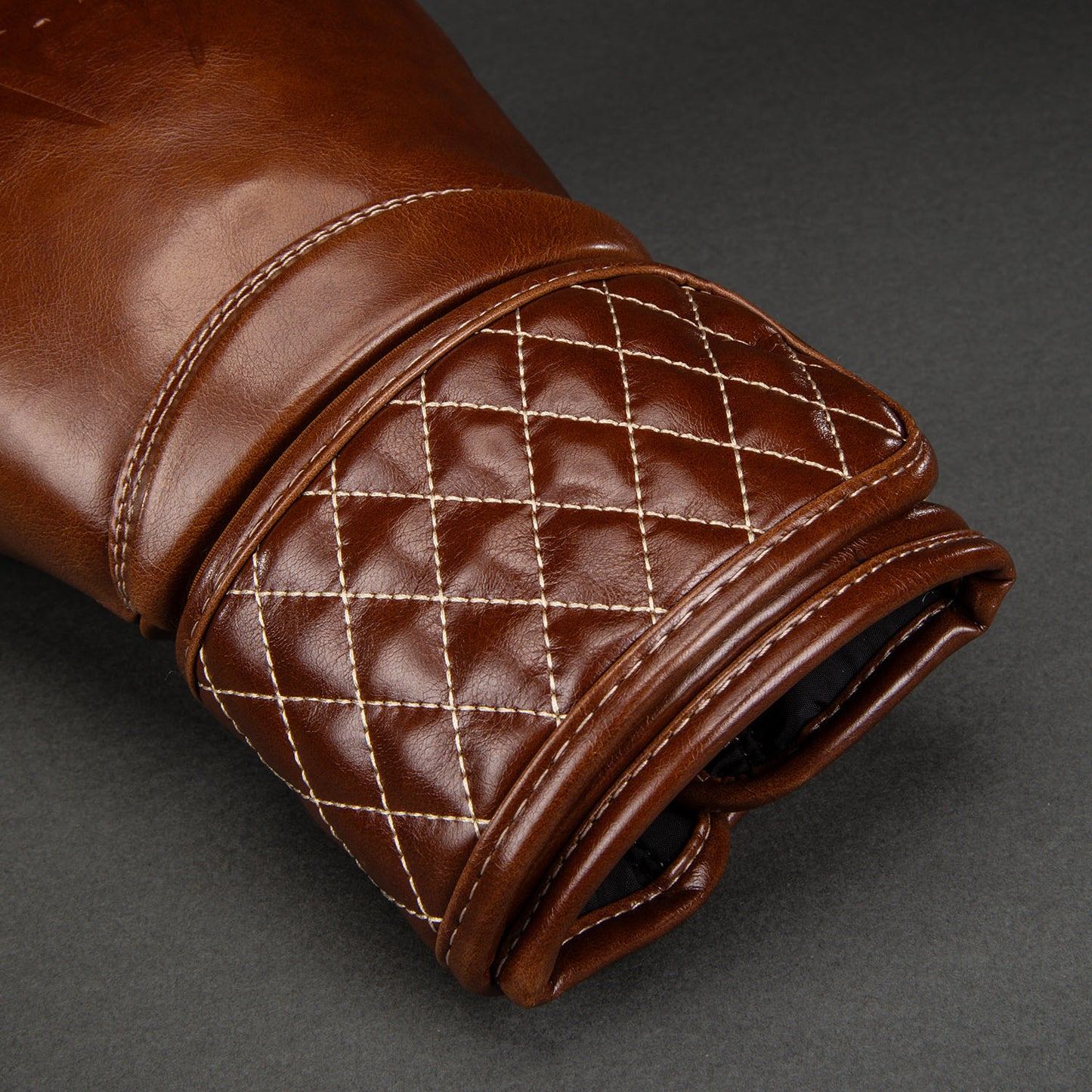 Venum Impact Classic Boxing Gloves - Shiny Havana