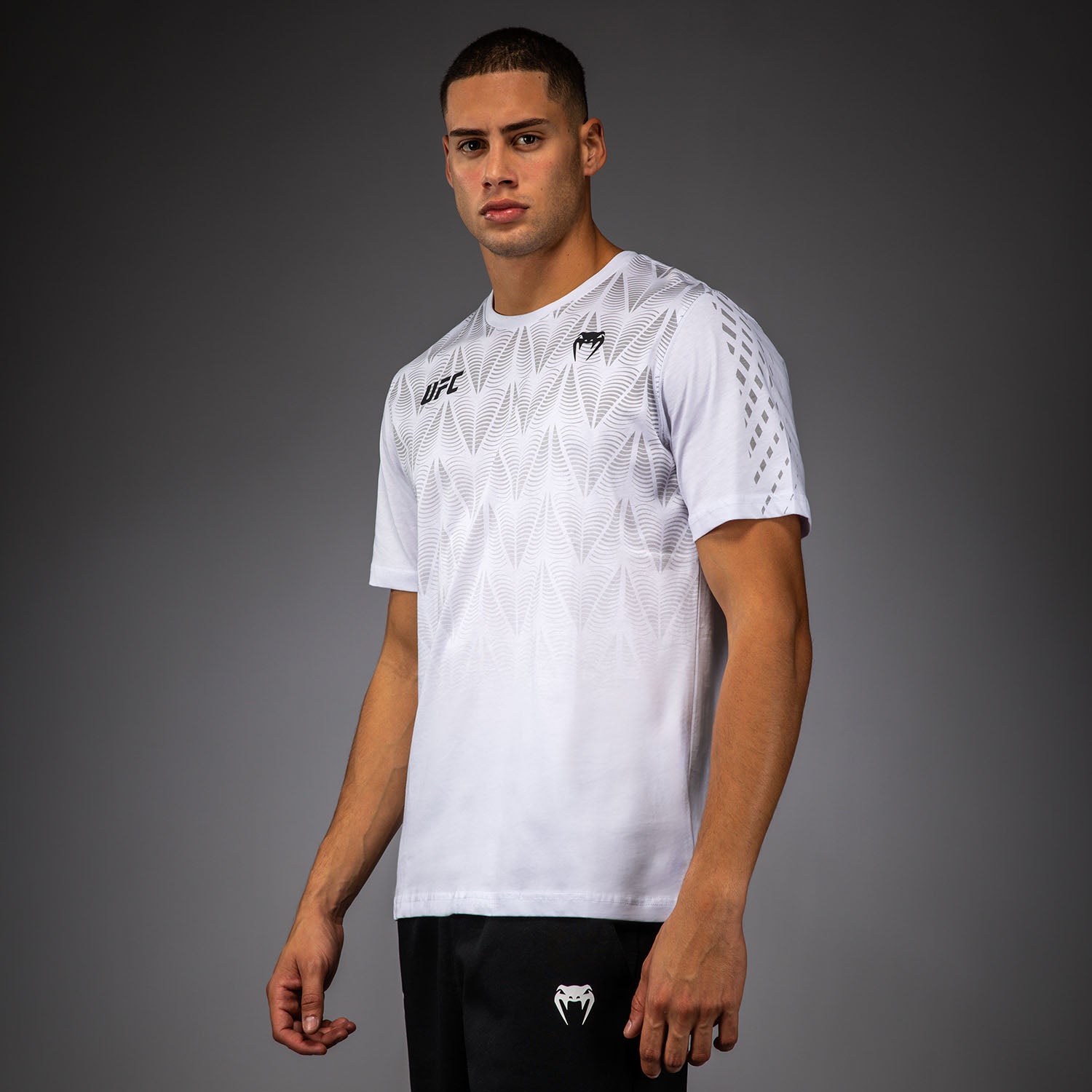 Venum ホワイトTシャツ & Reebok UFC MMA BJJ Men's UFC Zenith by Venum Replica White T-Shirt - Venum