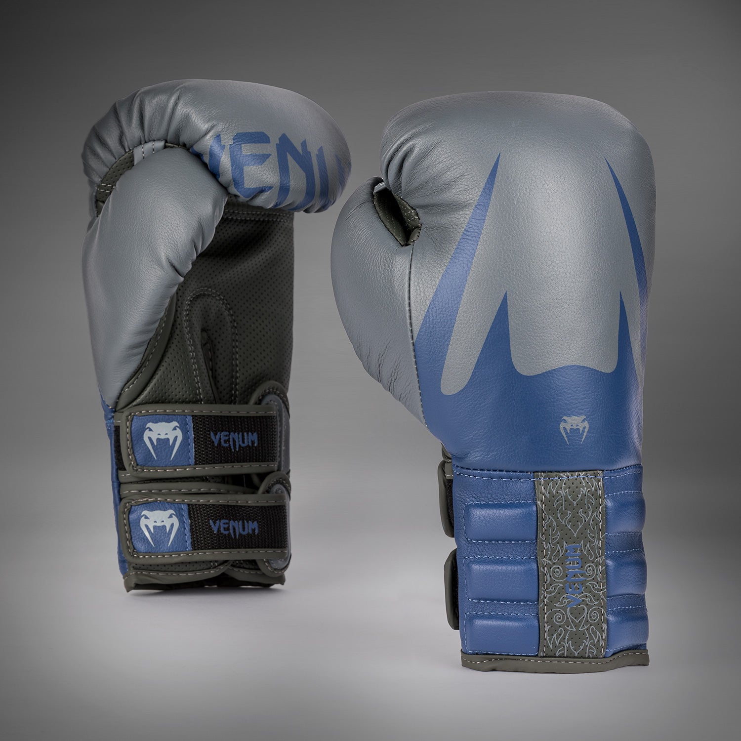Venum Reverso Boxing Gloves