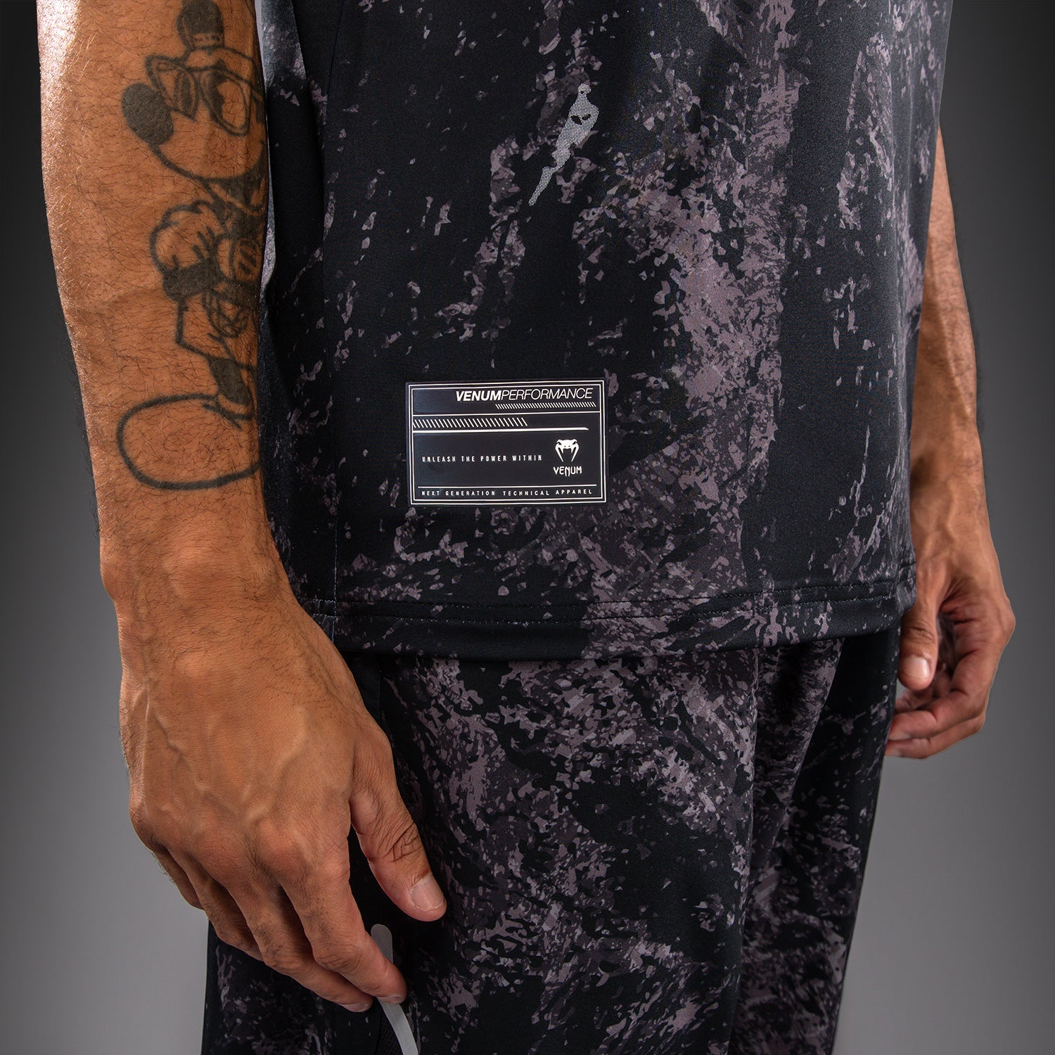 Venum Rage & Workout Dry Tech Tank Top - Black/Grey  product-type_Tank tops Venum
