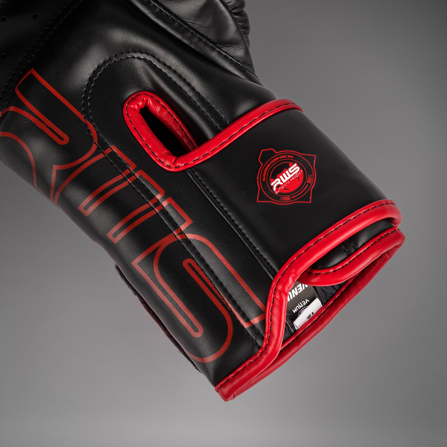 Venum RWS ボクシンググローブ 10oz 黒/赤 VENUM／ヴェナム ボクシンググローブ RWS X VENUM BOXING GLOVES