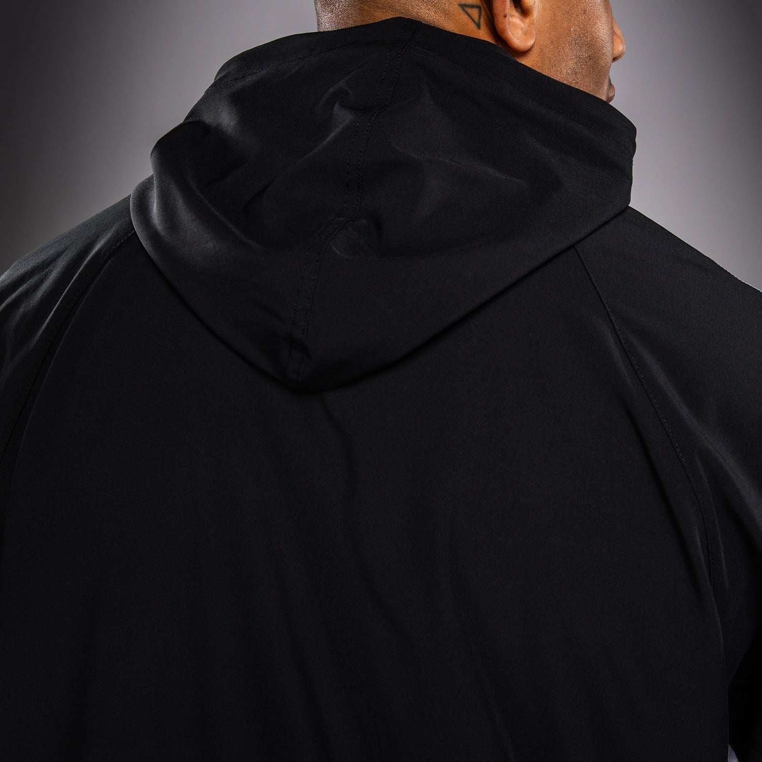 Venum Attack 90 Track Jacket - White/Black