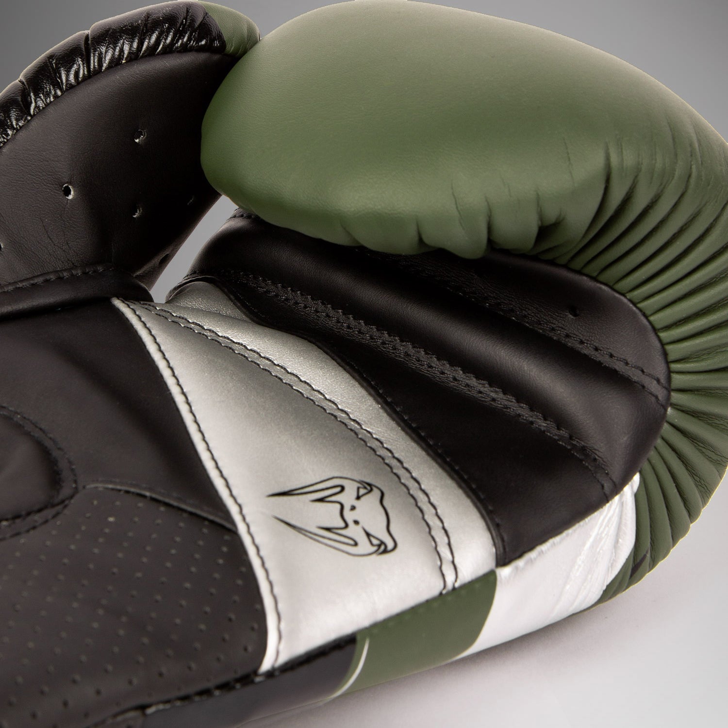 Venum Elite Evo Boxing Gloves - Khaki/Silver - Venum