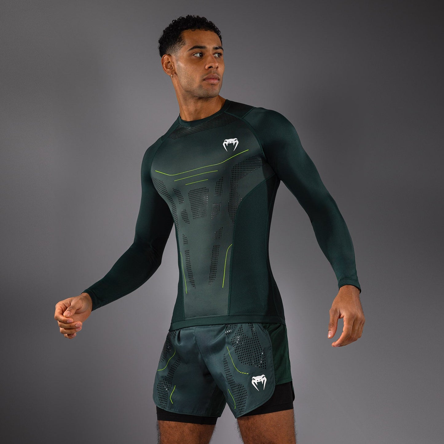 Venum Technical 3.0 Long Sleeve Rashguard - Forest Green