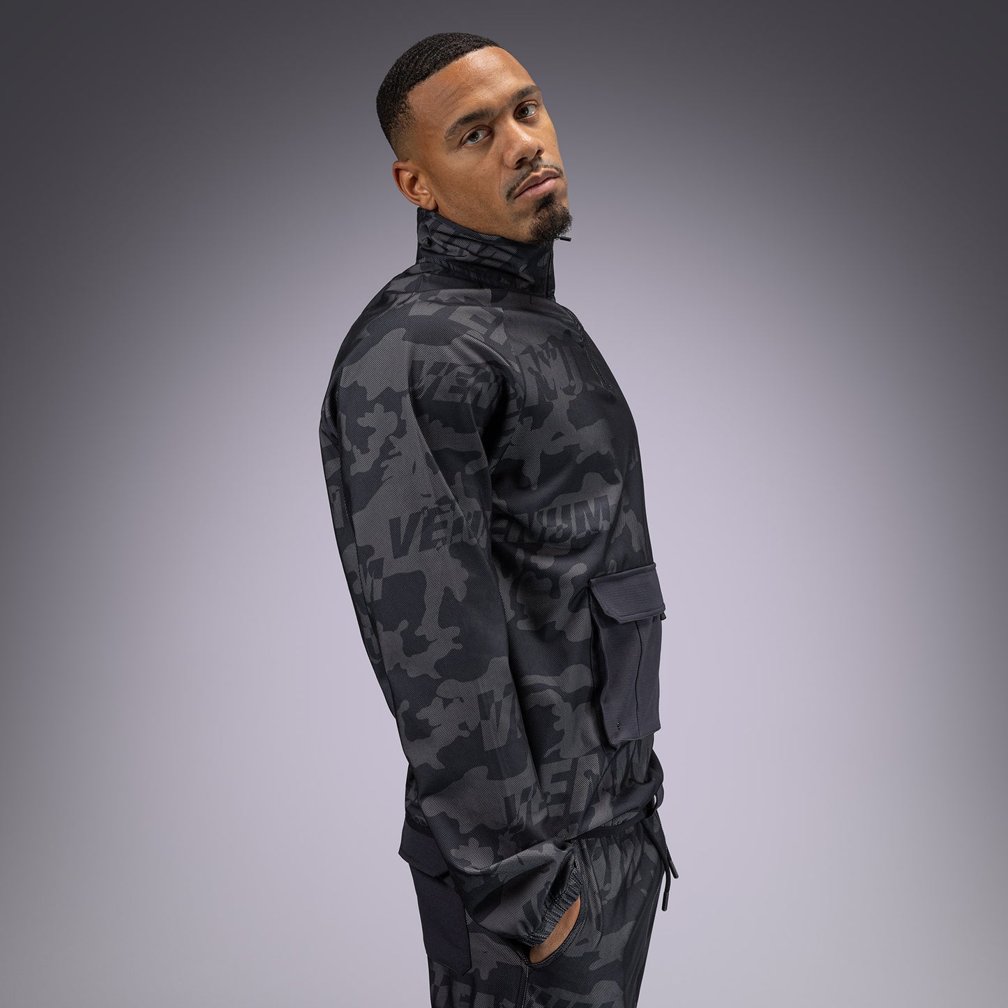 Venum Trooper Men's Half-Zip Jacket - Black/Dark Charcoal