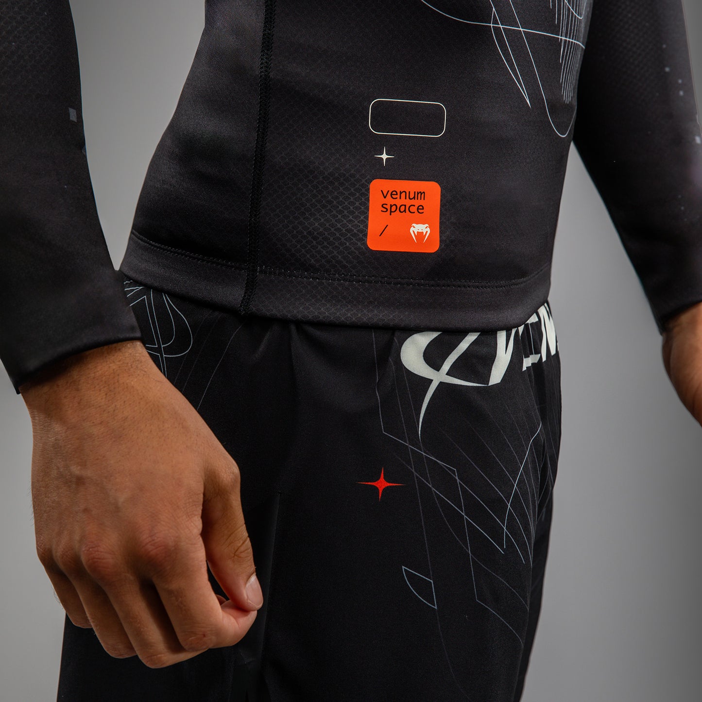 Venum Eclipse Long Sleeve Rashguard - Black/Ivory