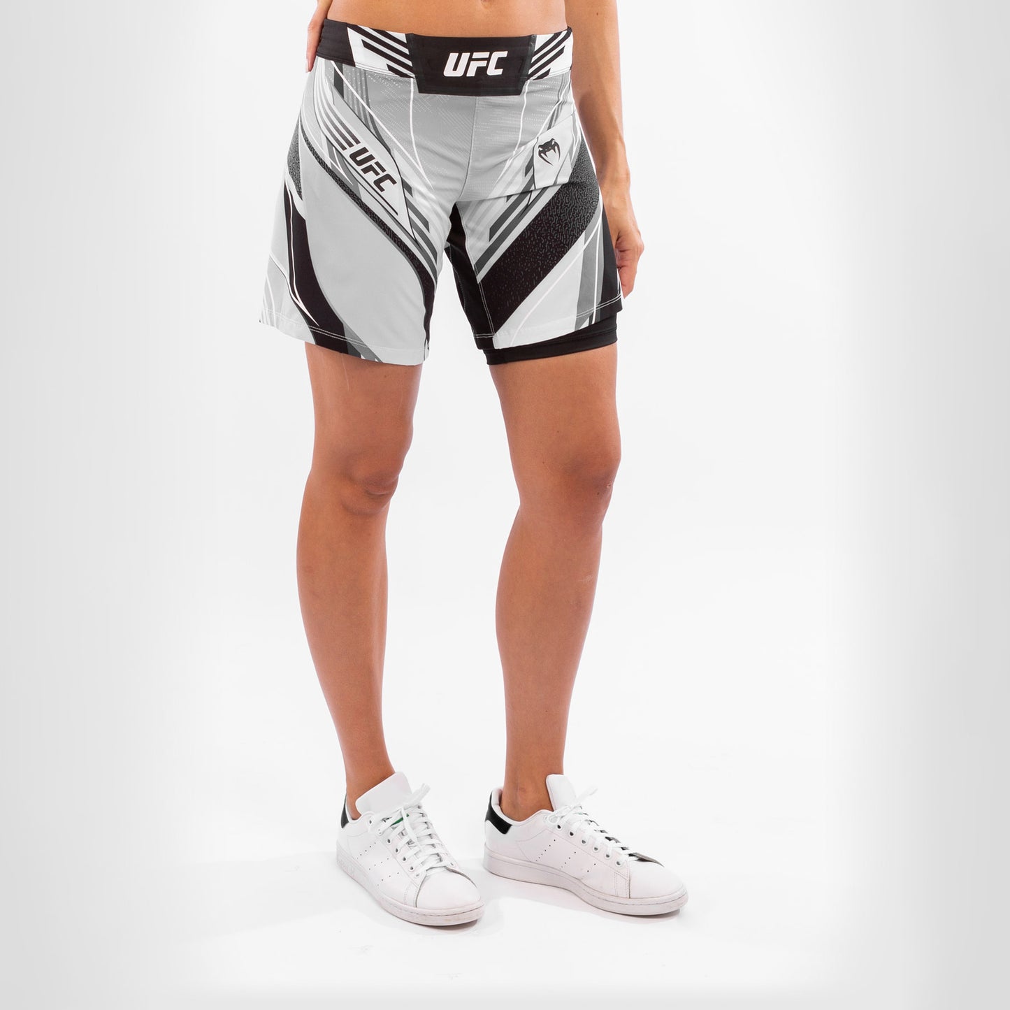 UFC Venum Authentic Fight Night Women's Shorts - Long Fit - White