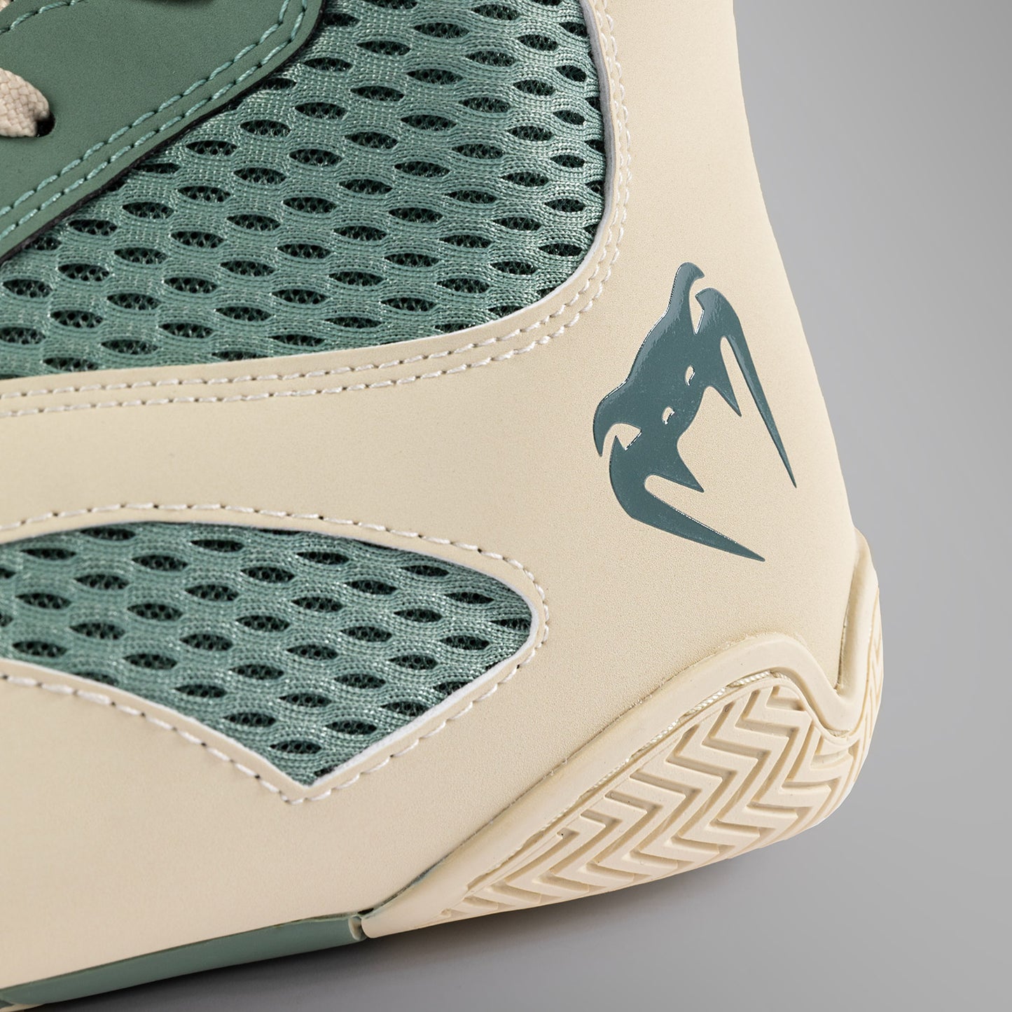 Venum Contender Boxing Shoes - Aqua Green/Ivory