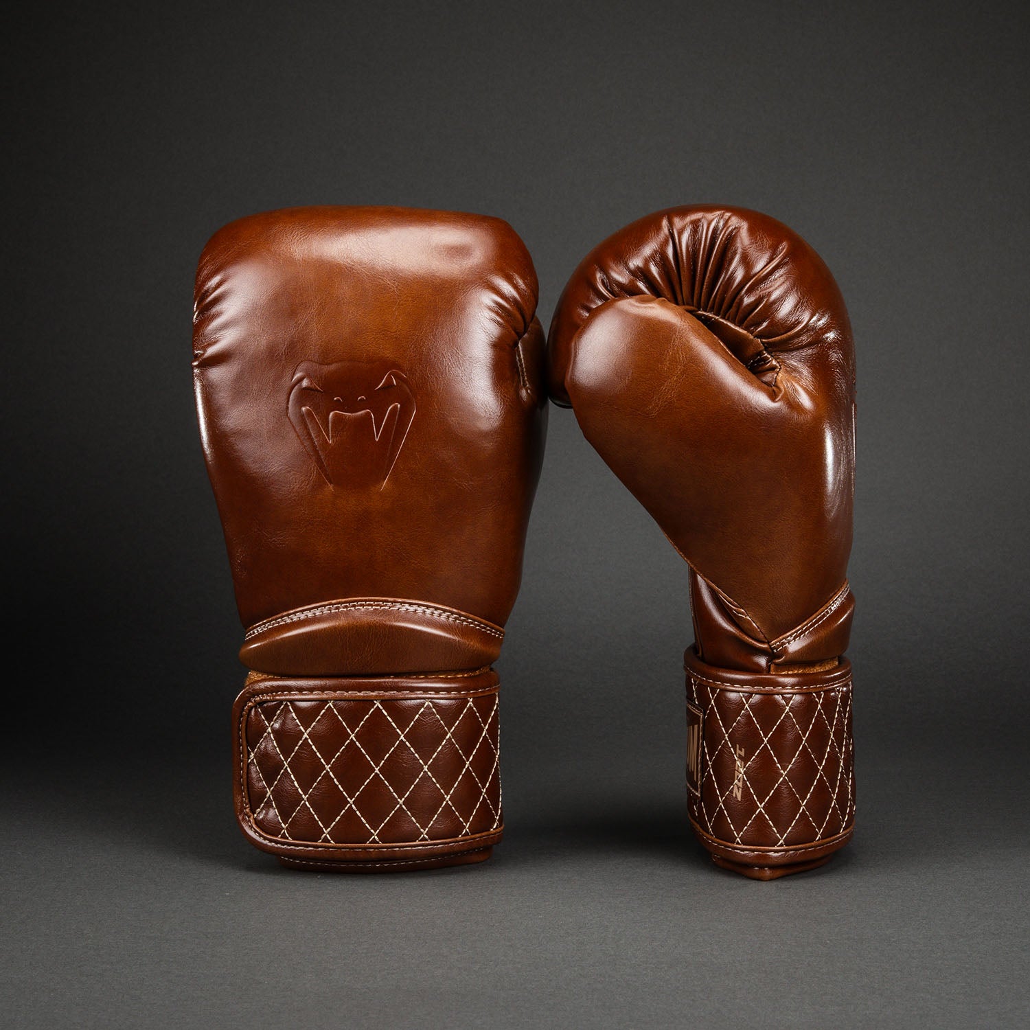 Venum インパクト　ボクシンググローブ Venum Impact Classic Boxing Gloves - Shiny Havana - Venum