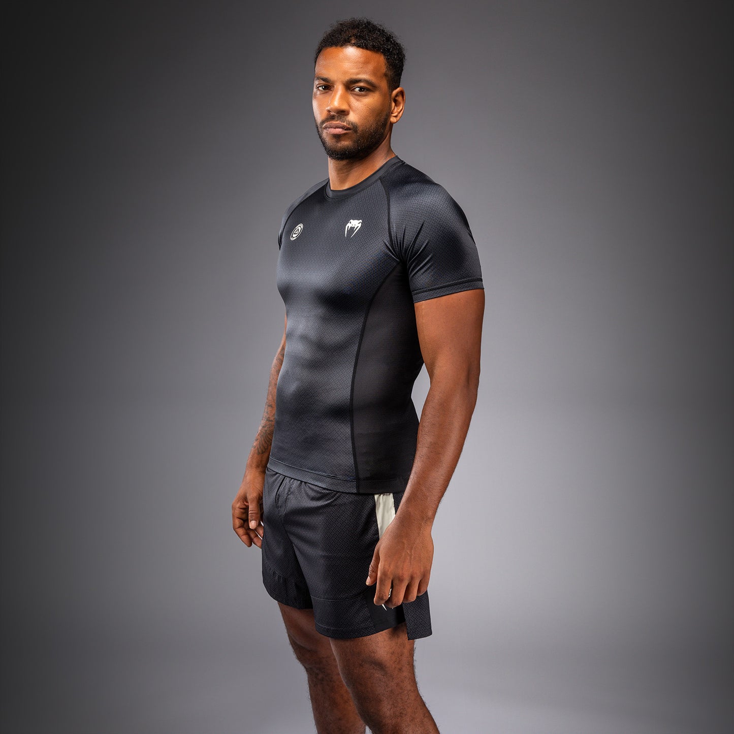 Venum x Roger Gracie Academy Short Sleeve Rashguard - Black