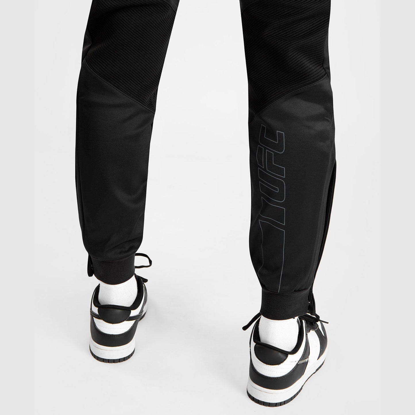 UFC Venum Authentic Fight Week Women's Pants - Black