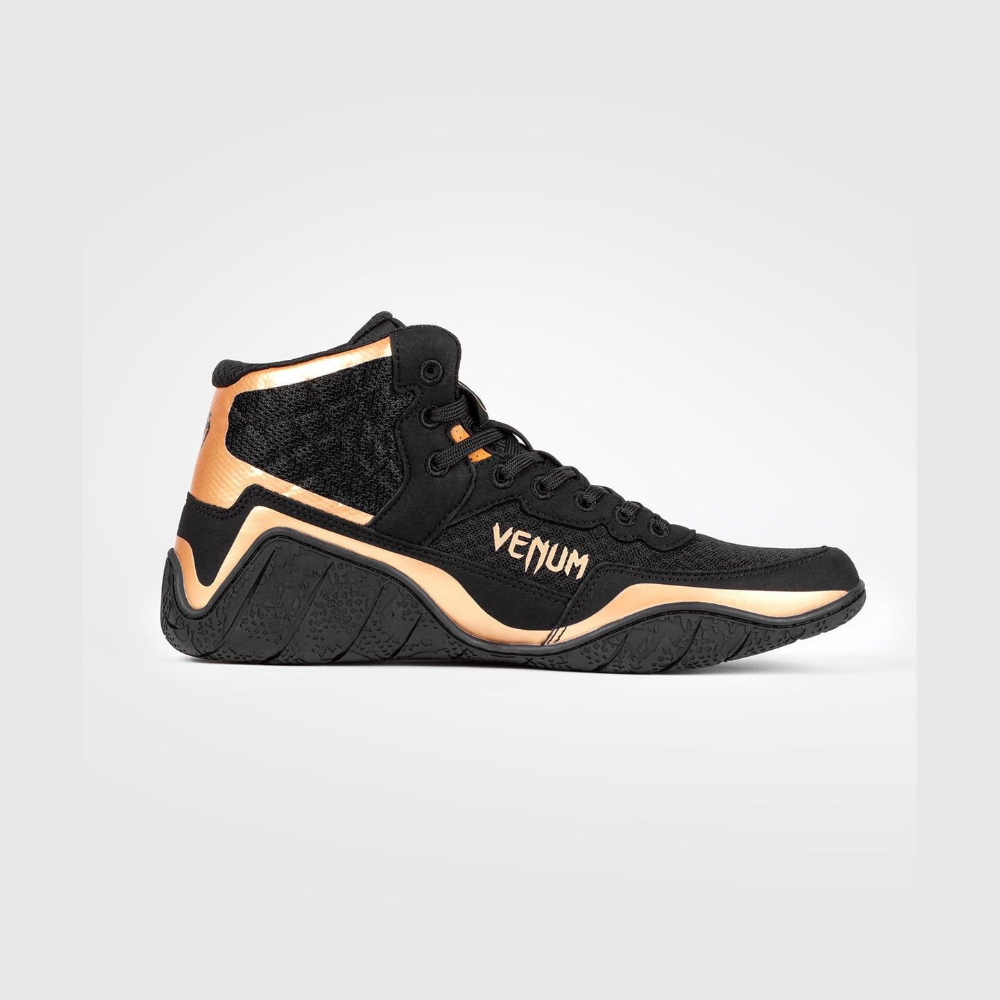 Venum Elite Wrestling Shoes - Black/Bronze