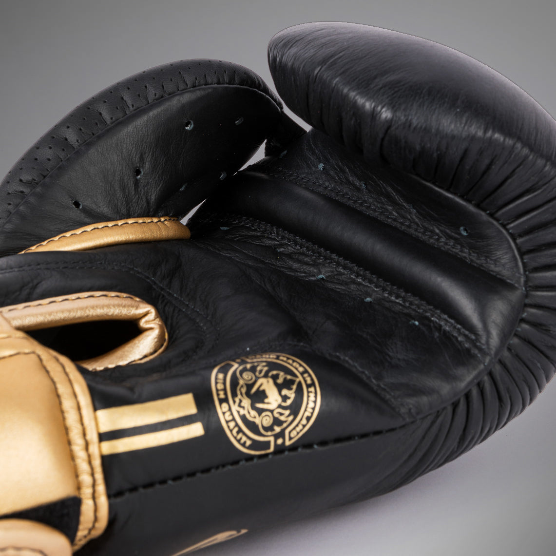 Venum Power 2.0 Boxing Gloves - Black/Gold