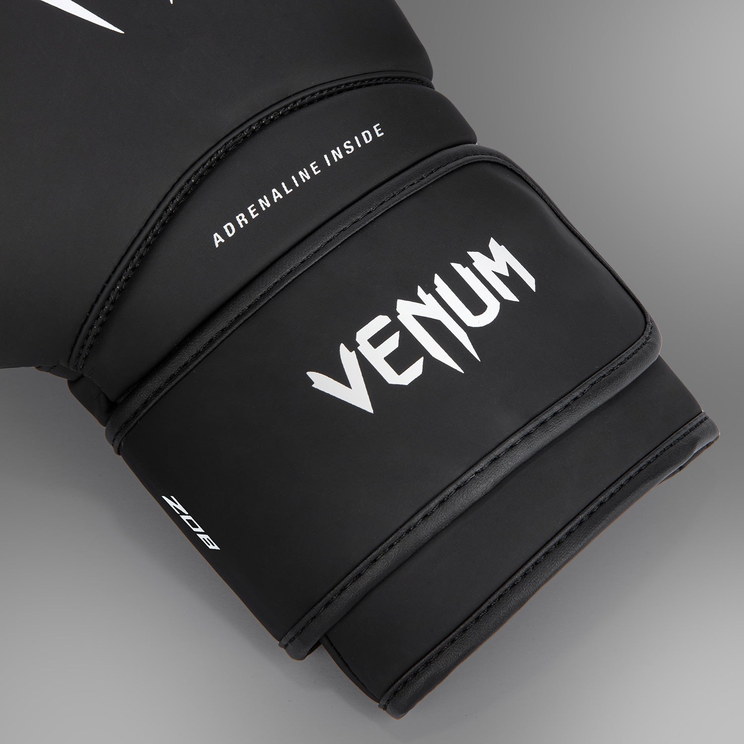 VENUM ボクシンググローブ　コンテンダー1.5 12オンス　新品未使用 Venum Contender 1.5 Boxing Gloves - Black/White - Venum