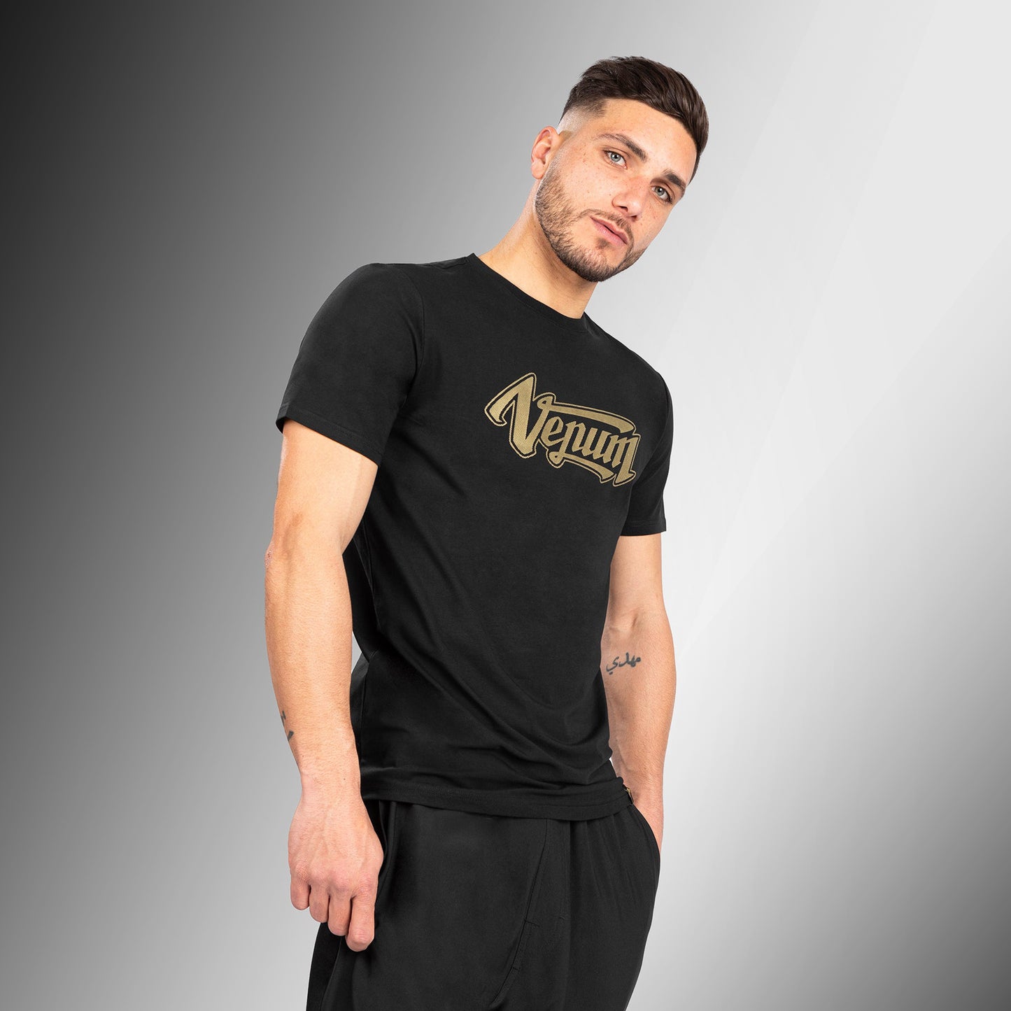 Venum Absolute 2.0 T-shirt - Adjusted Fit - Black/Gold