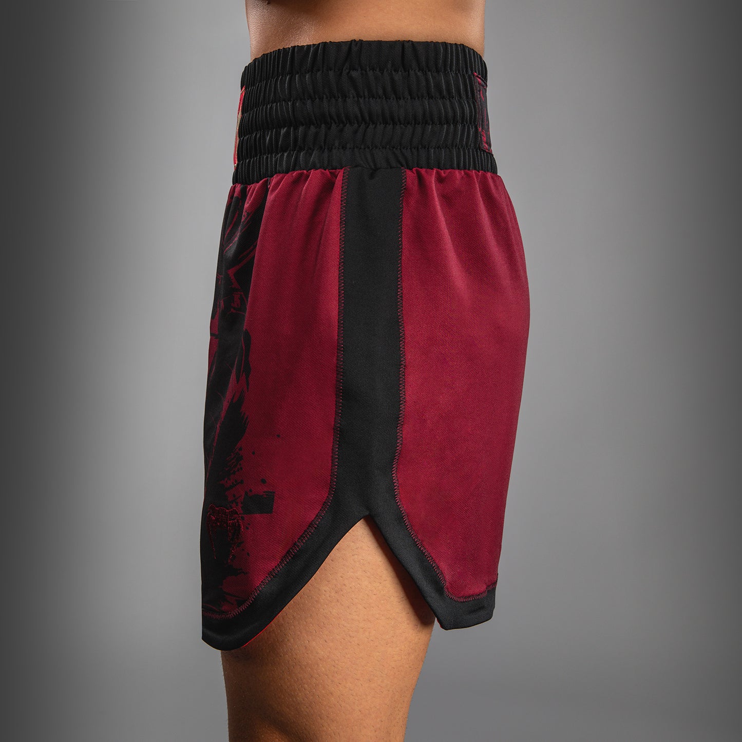 Venum x Assassin’s Creed Shadows Men’s Boxing Shorts - Burgundy/Black