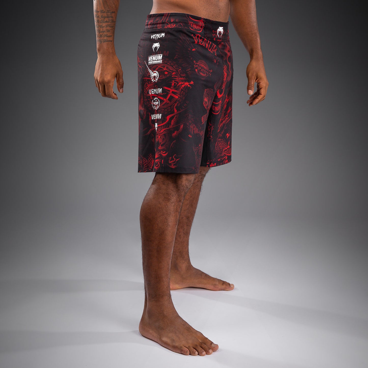 Venum 20th Anniversary Fightshorts - Black/Red