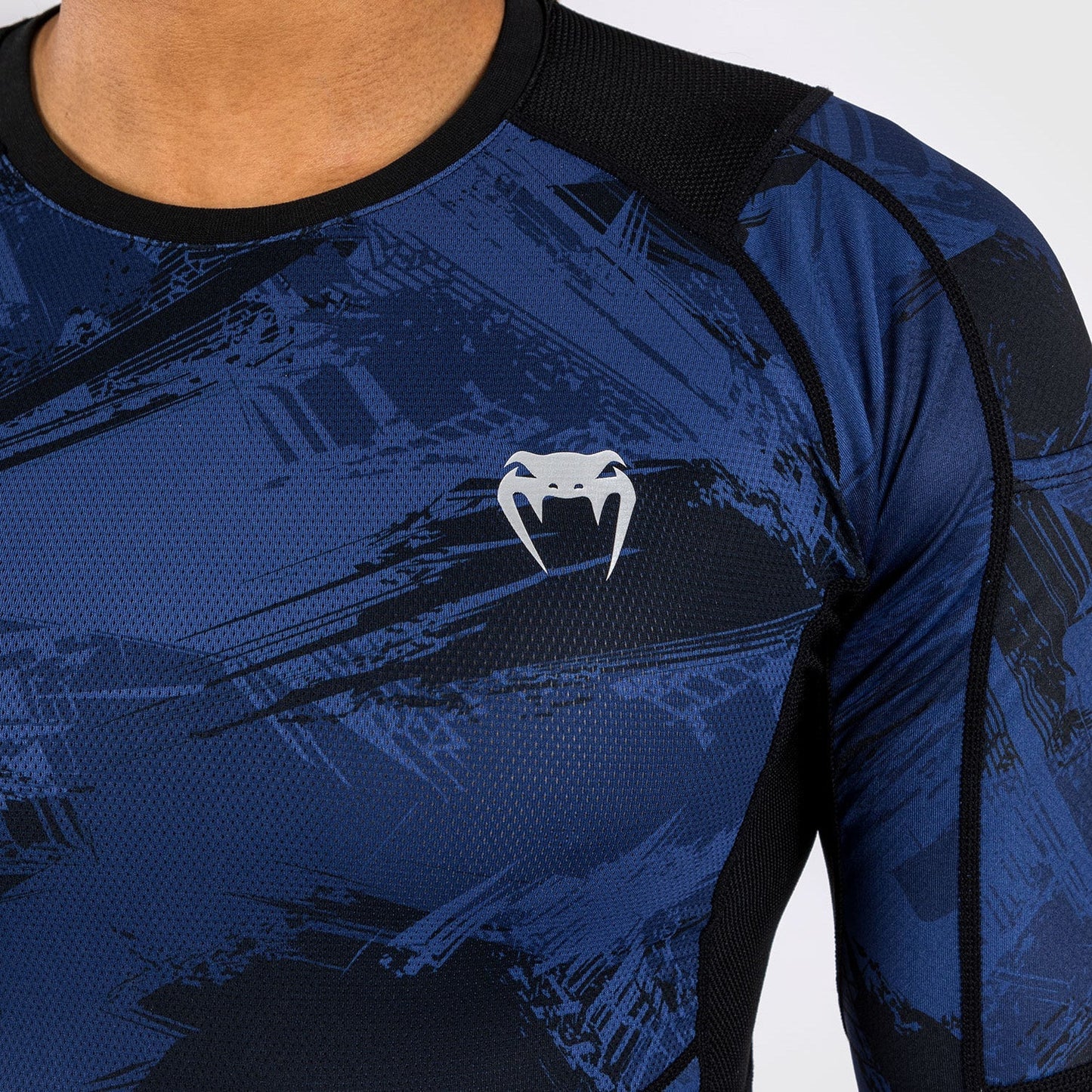 Venum Electron 3.0 Long Sleeve Rashguard - Navy