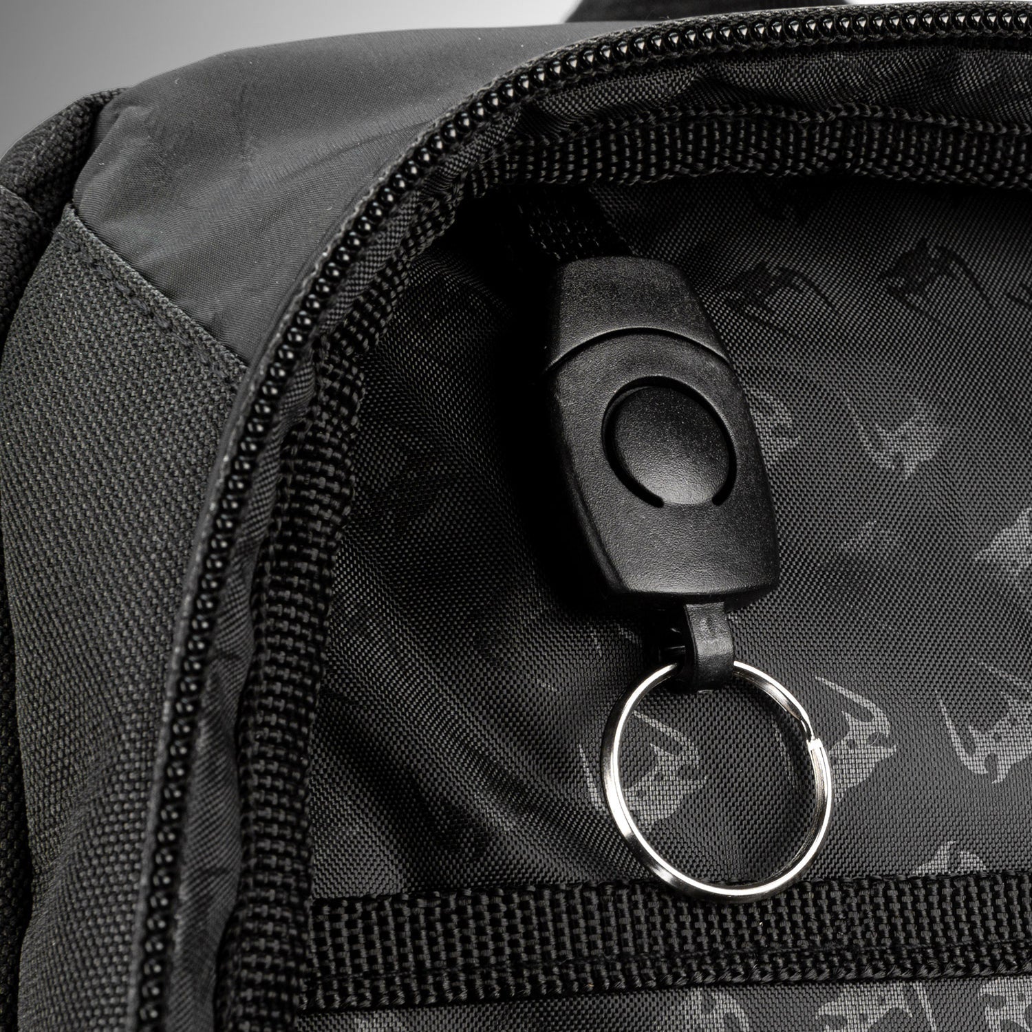 サウンドバッグ新品venumブランド Amazon.co.jp: Venum Origins パンチングバッグ (天井マウント付属