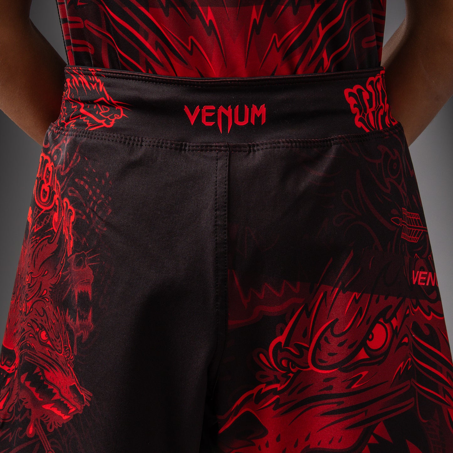 Venum Wolf Atak Kids Fightshorts - Black/Red