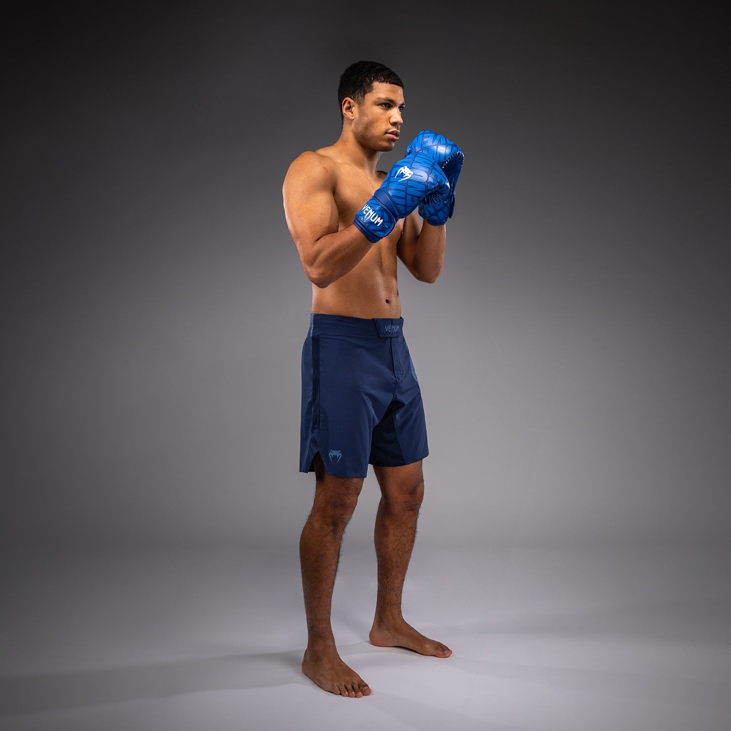 Venum Light 5.0 Fightshorts - Blue/Sky Blue