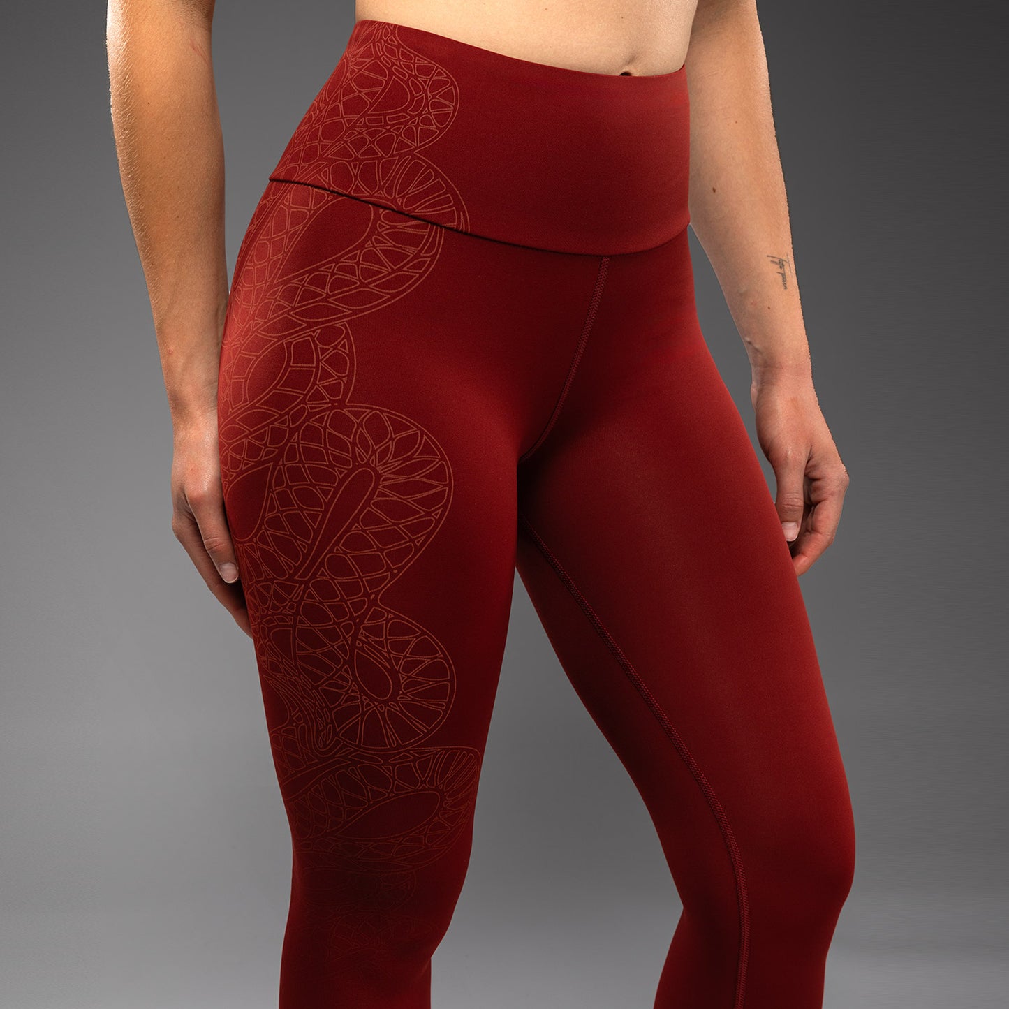 Venum Serpenti Women’s Leggings - Burgundy/Ivory