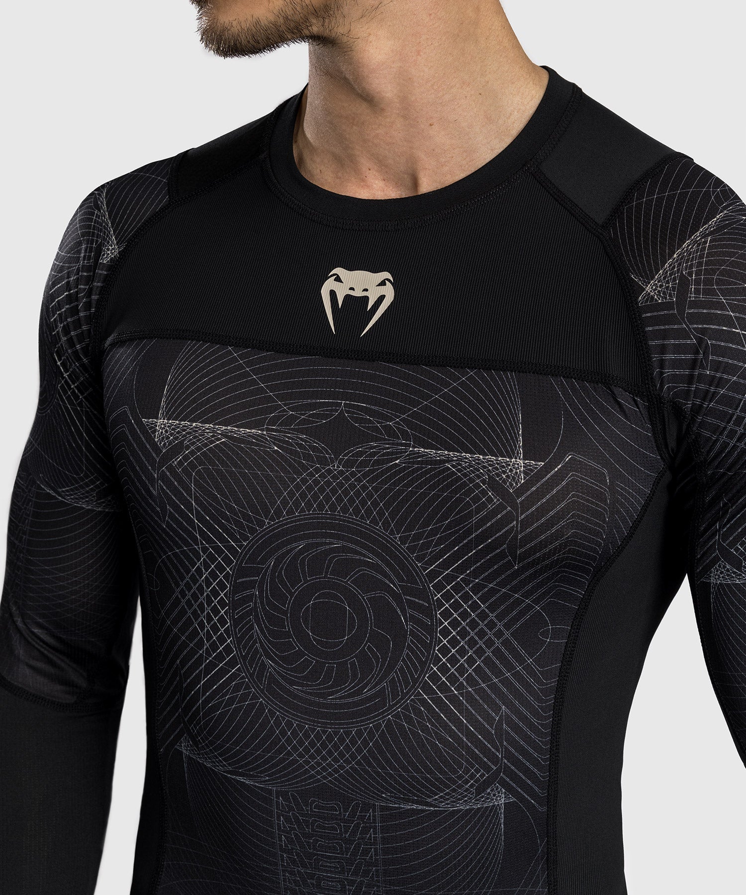 Venum Technical 3.0 Long Sleeve Rashguard - Forest Green