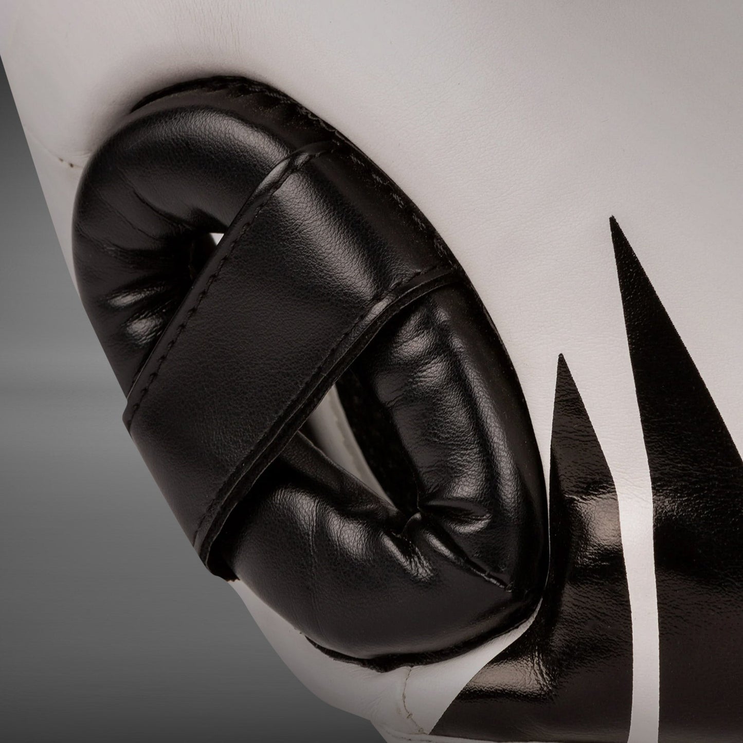 Venum Challenger Kids Headgear - Black/White
