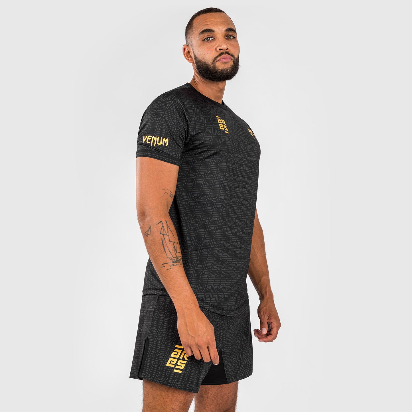 Venum x Ares Men’s Dry-Tech Shirt - Black/Gold